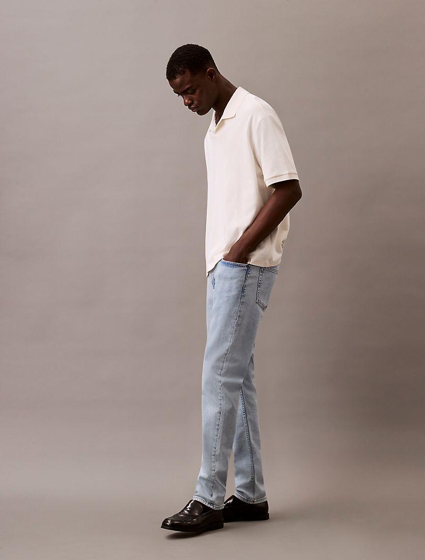 Slim Tapered Jeans Product Image
