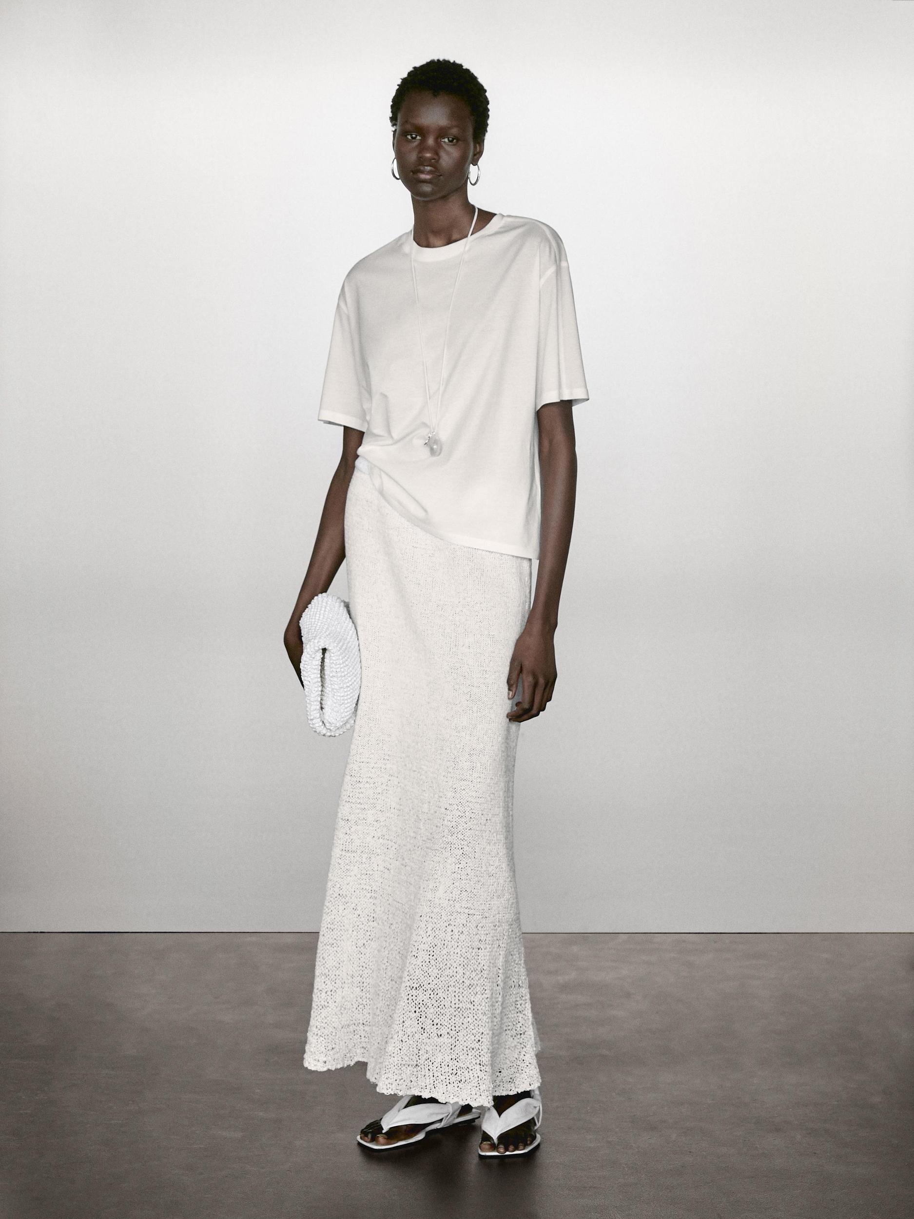 T-shirt with seam detail on the sleeve Product Image