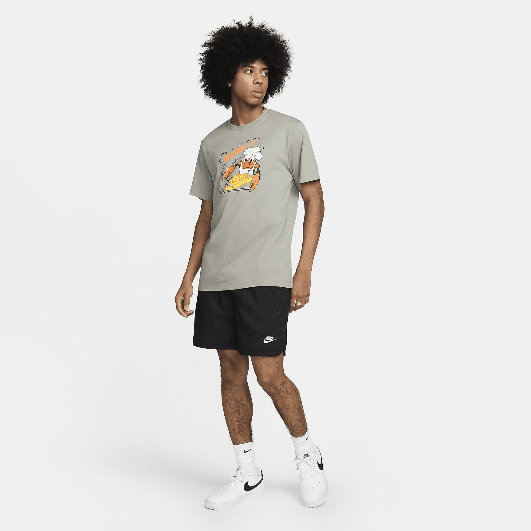 Men's Nike Sportswear T-Shirt Product Image