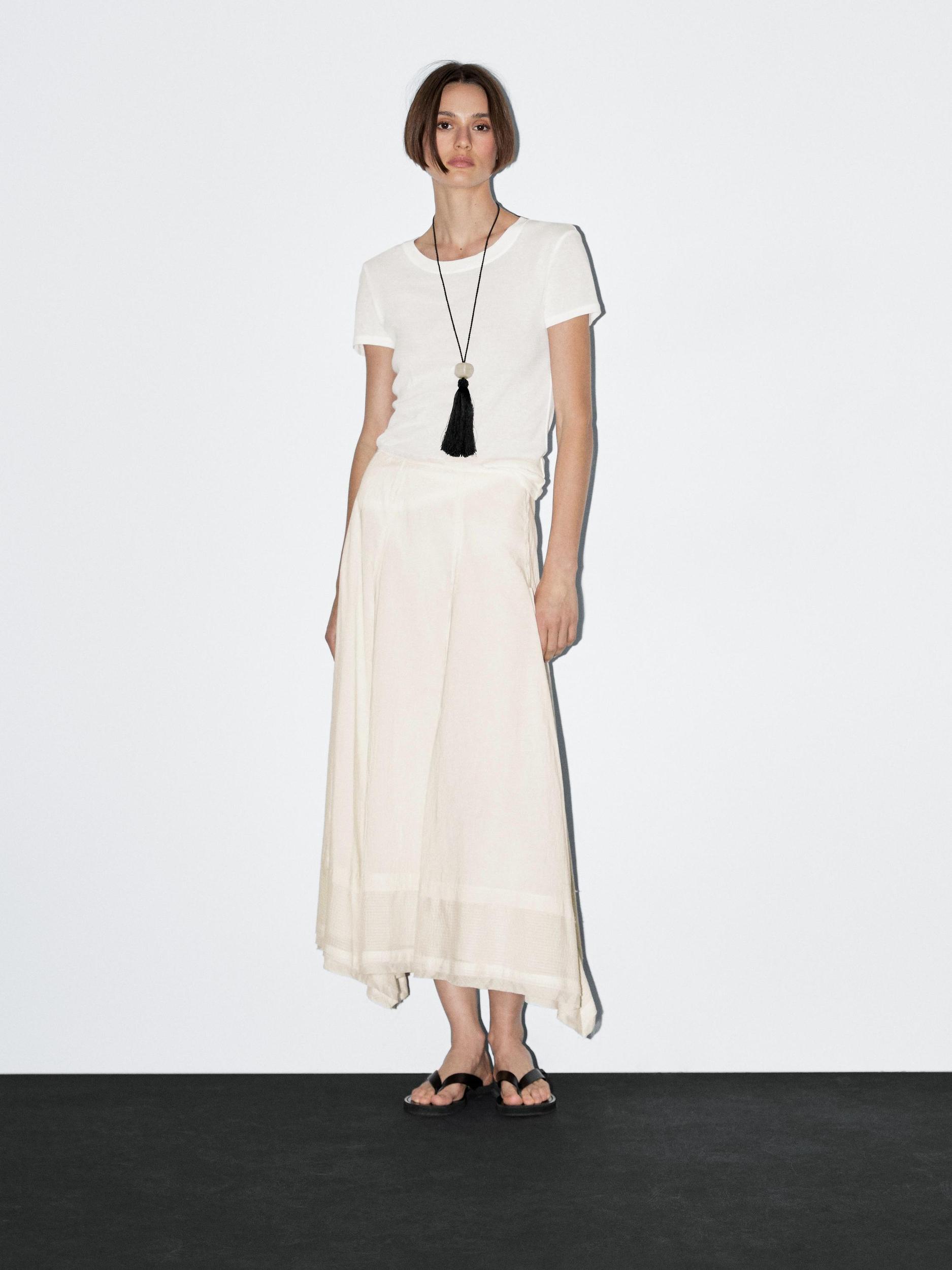 Cotton blend midi skirt with seam details Product Image