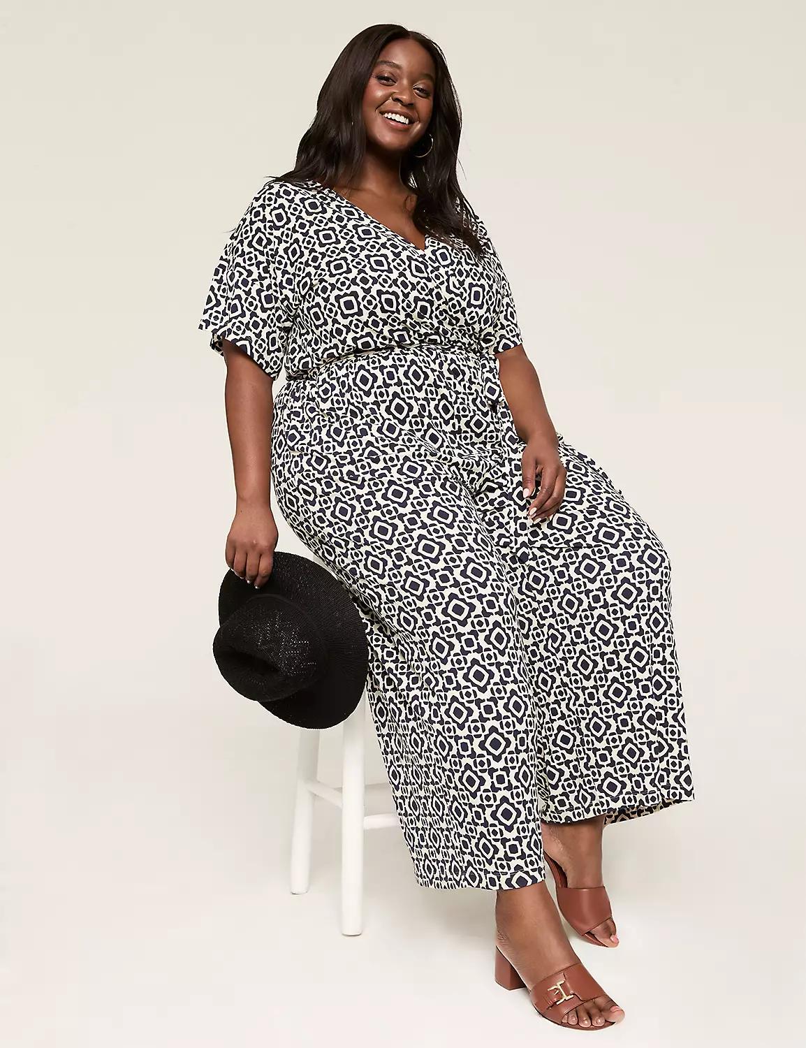 Kimono-Sleeve Tie-Waist Jumpsuit Product Image