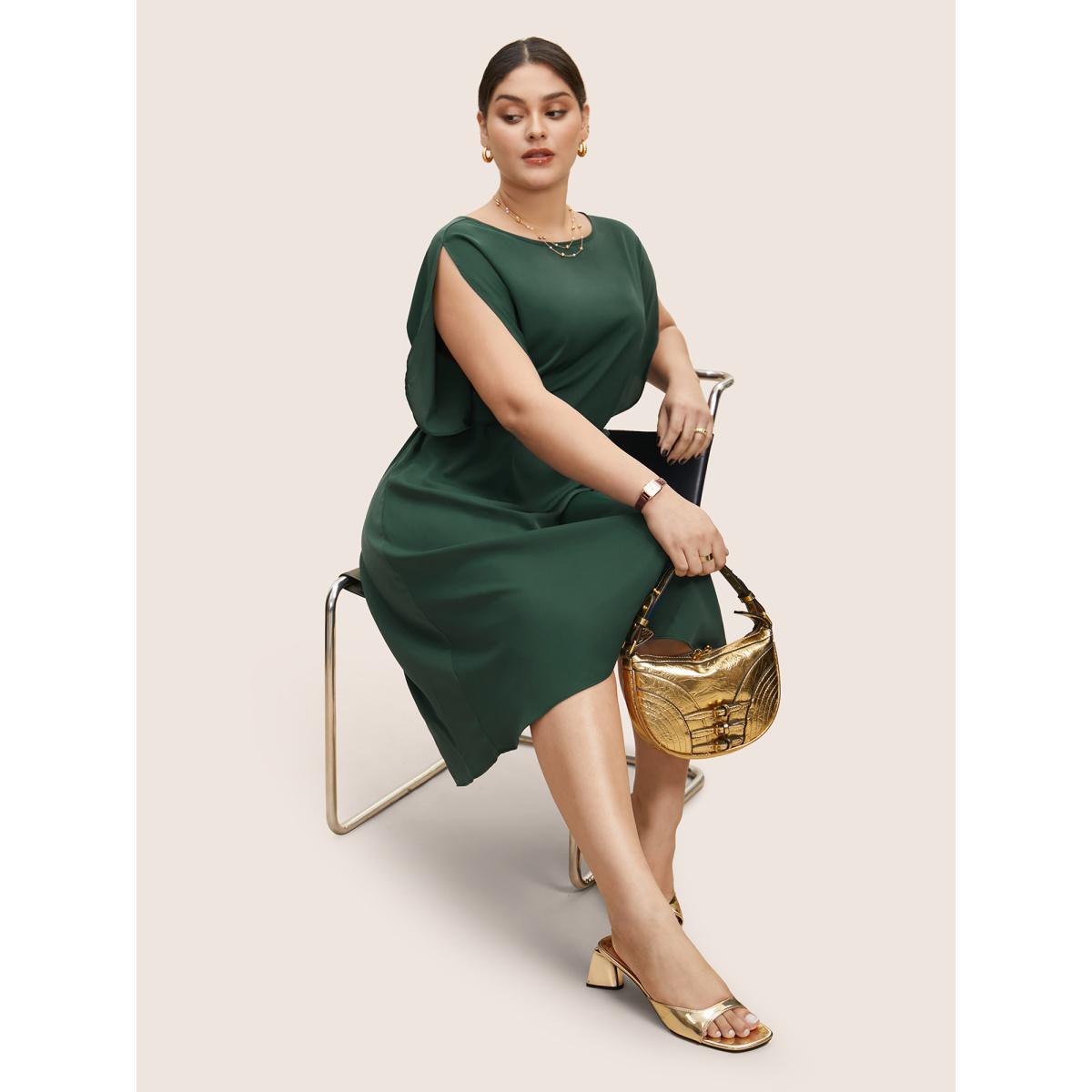 Plus Size Solid Boat Neck Dolman Sleeve Belted Dress DarkGreen Women Work From Home Belted Boat Neck Cap Sleeve Curvy BloomChic 14-16/1X Product Image