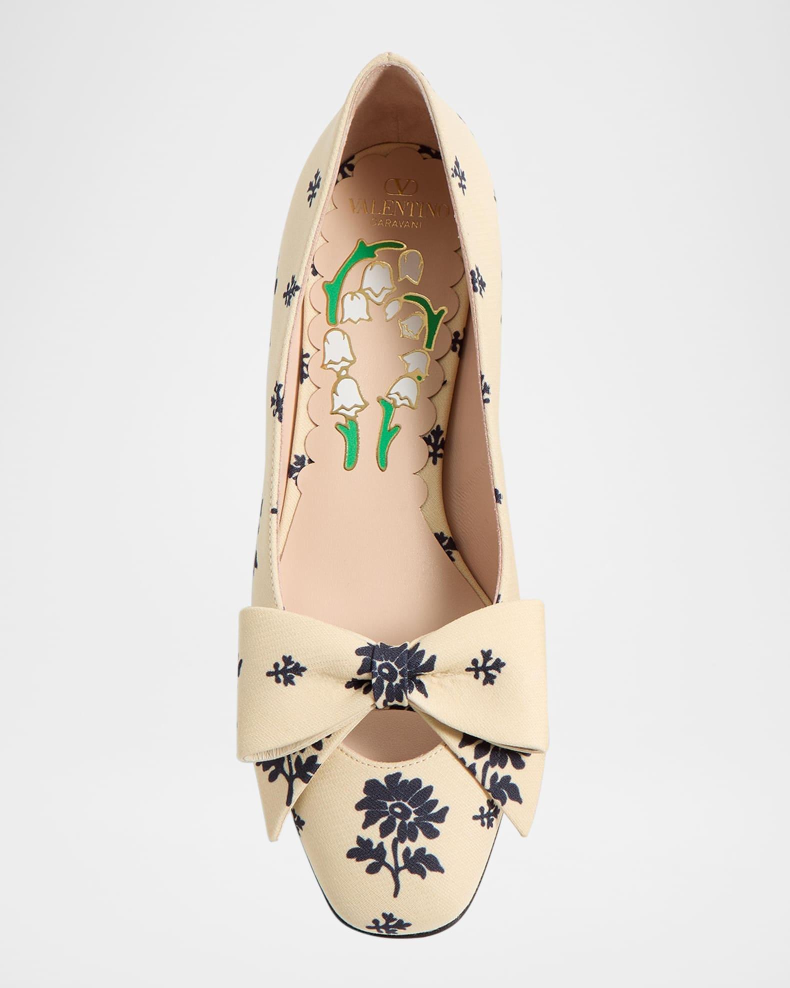 Bowow Floral Bow Pumps Product Image