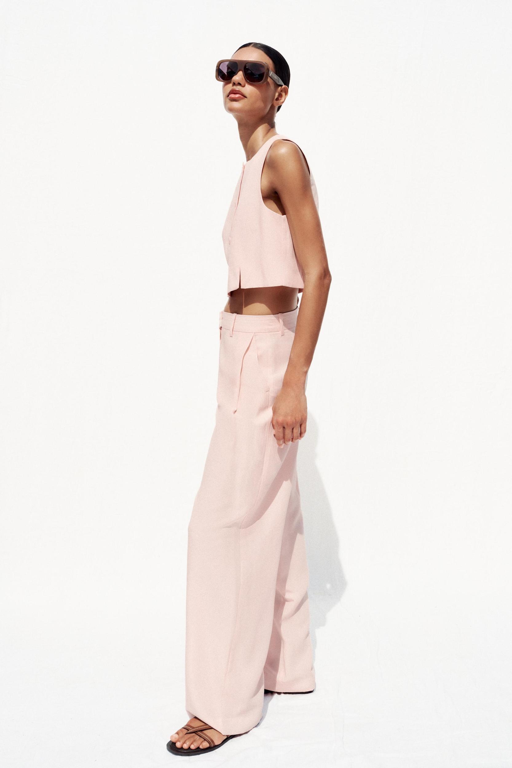 PLEATED WIDE LEG PANTS Product Image