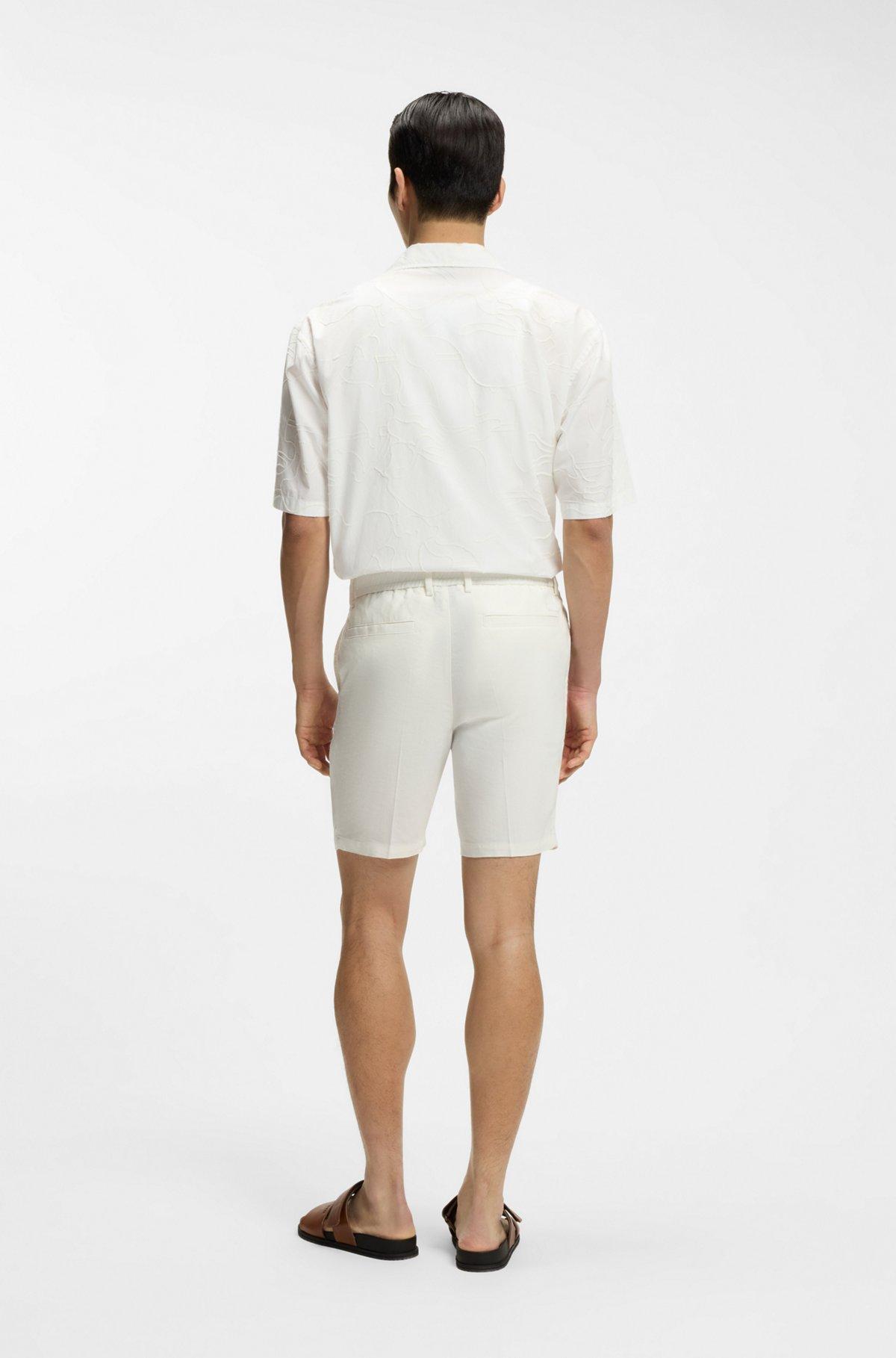 Linen-blend shorts in a modern fit Product Image