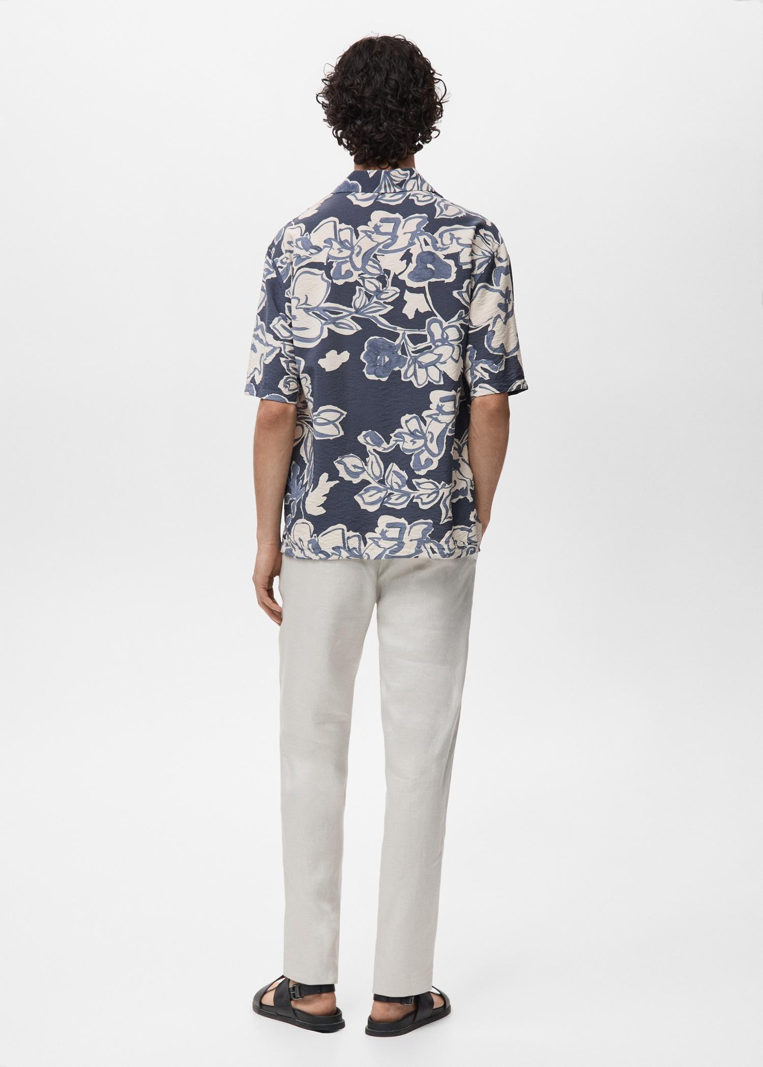 Wrinkled-effect floral shirt - Men | MANGO USA Product Image