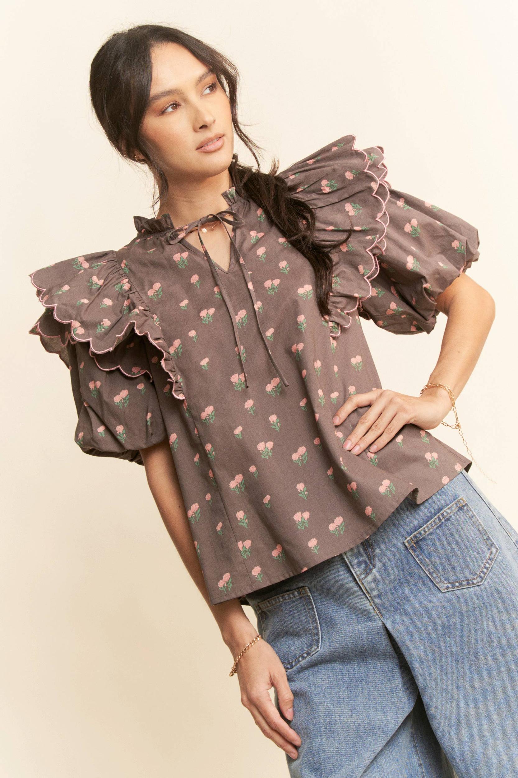 CONTRAST EDGE RUFFLE PUFF SLEEVE BLOUSE TOP: MOCHA BROWN Product Image
