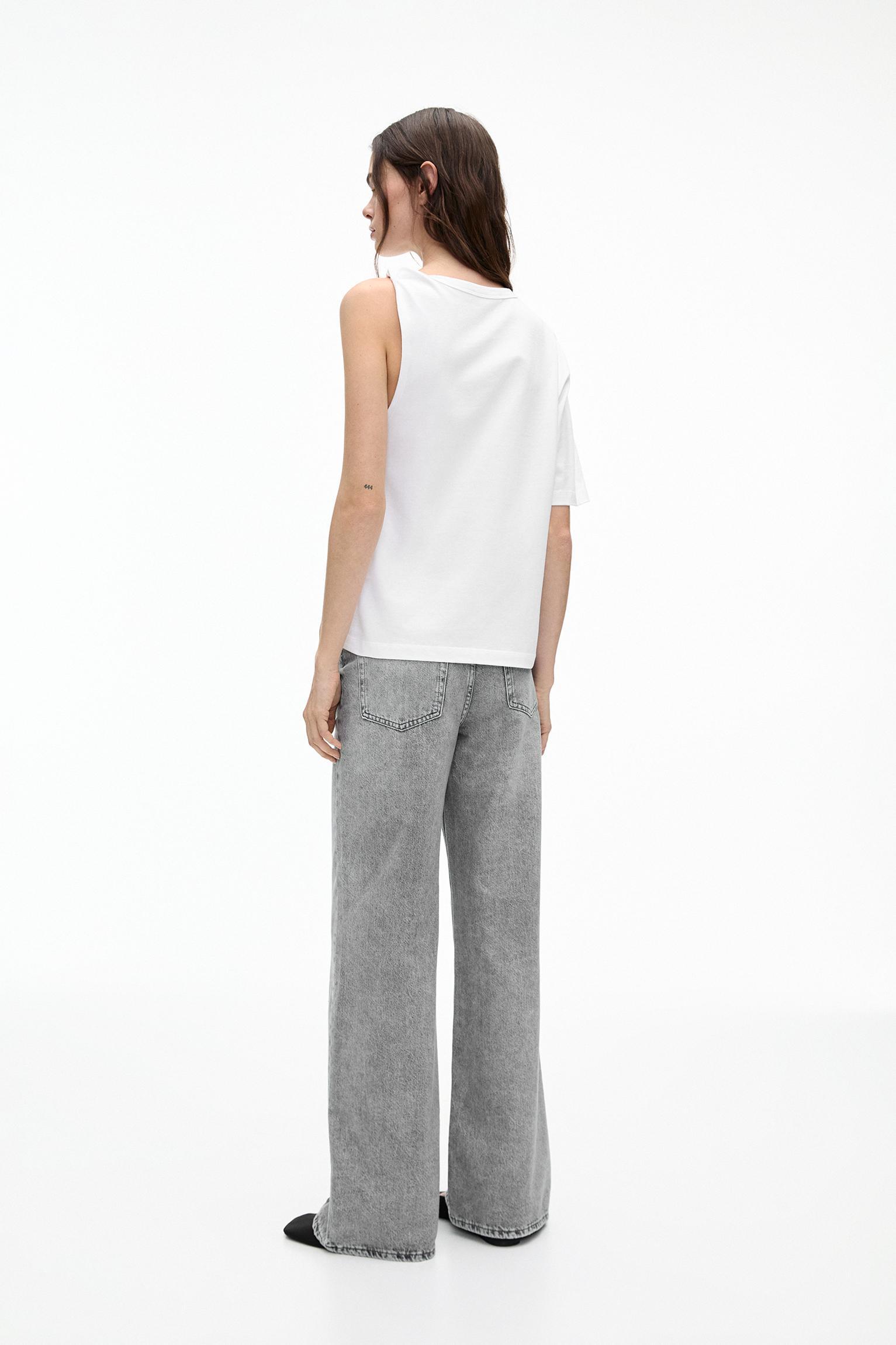 Asymmetric knotted T-shirt Product Image