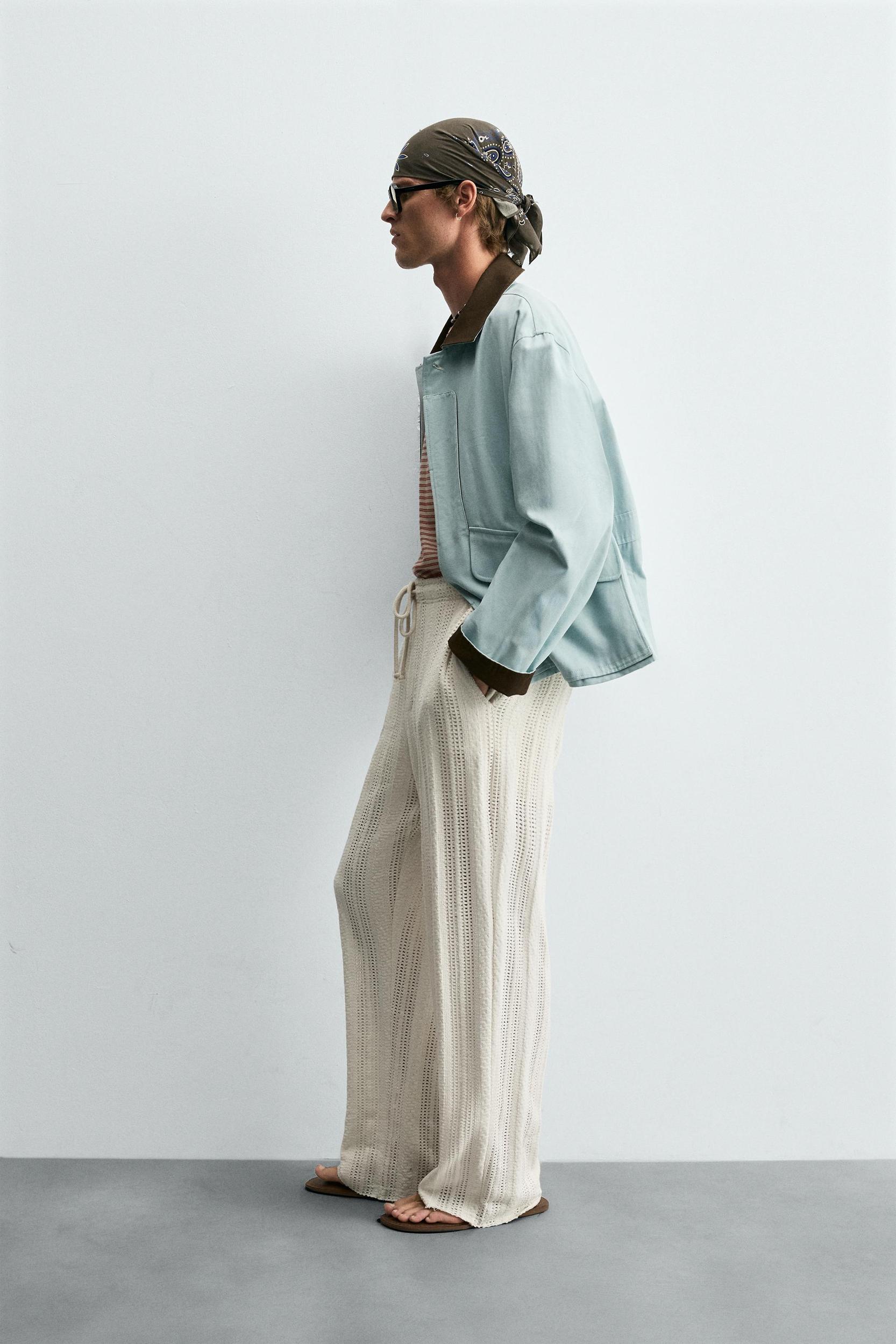 CONTRAST COLLAR JACKET Product Image