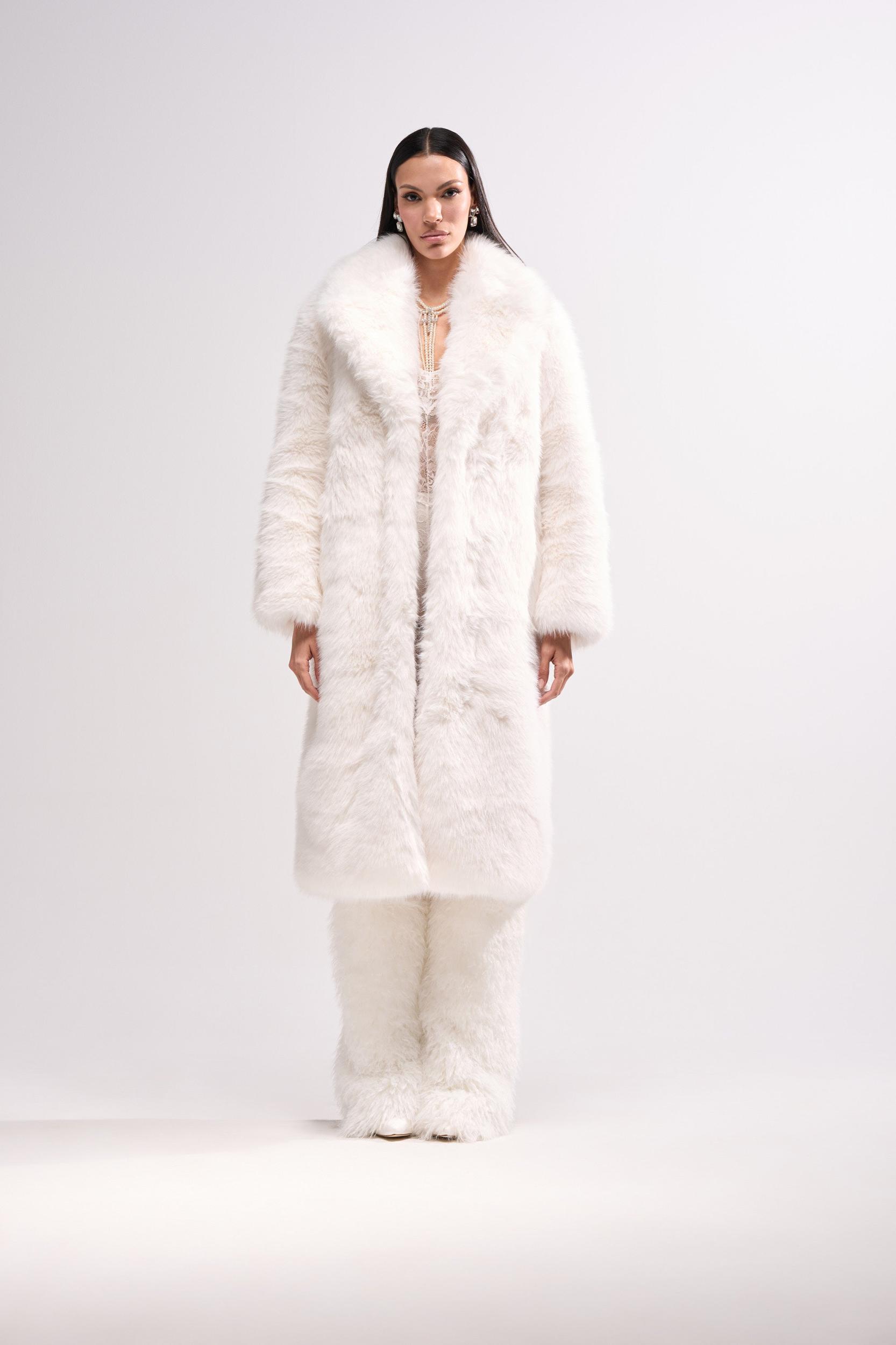 OSLO FAUX FUR COAT IN WHITE Product Image