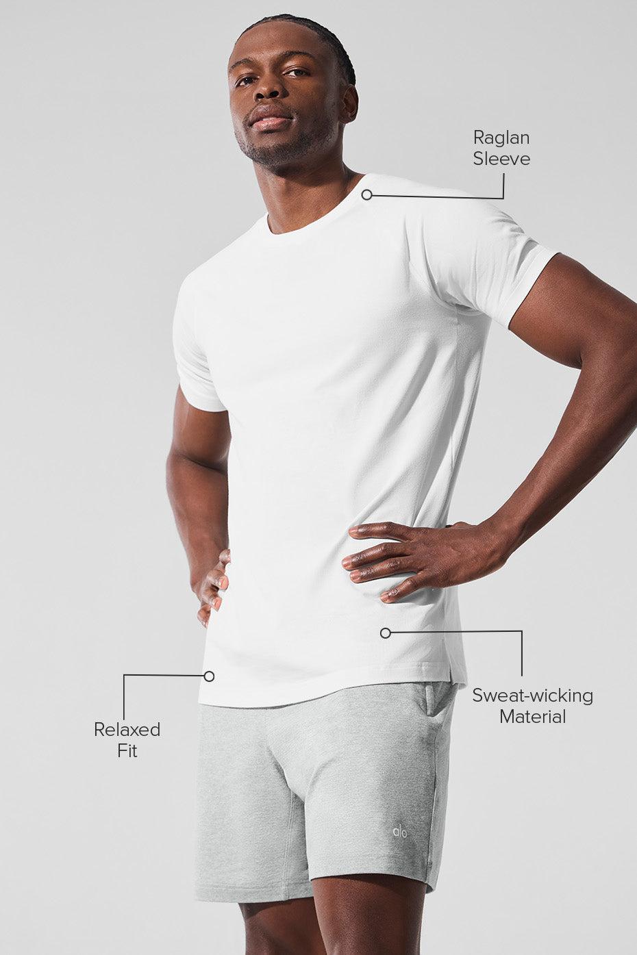 Alo Vapor Crewneck Short Sleeve - White Product Image