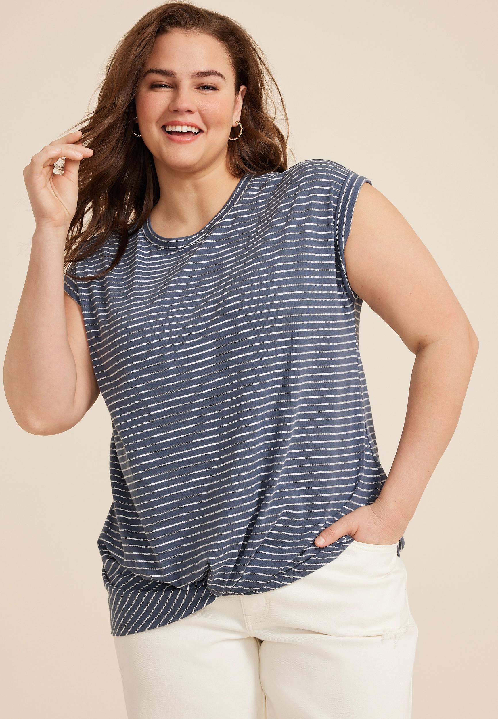 Maurices 4X Plus Size Womens 24/7 Austin Striped Knot Hem Short Sleeve Tee Product Image