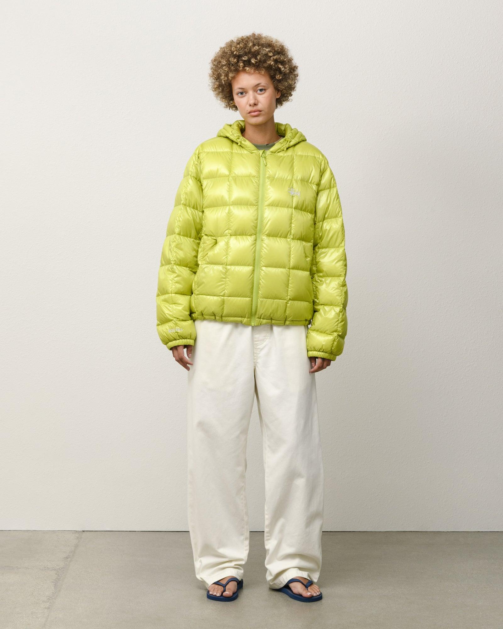 MIDWEIGHT HOODED PUFFER Male Product Image