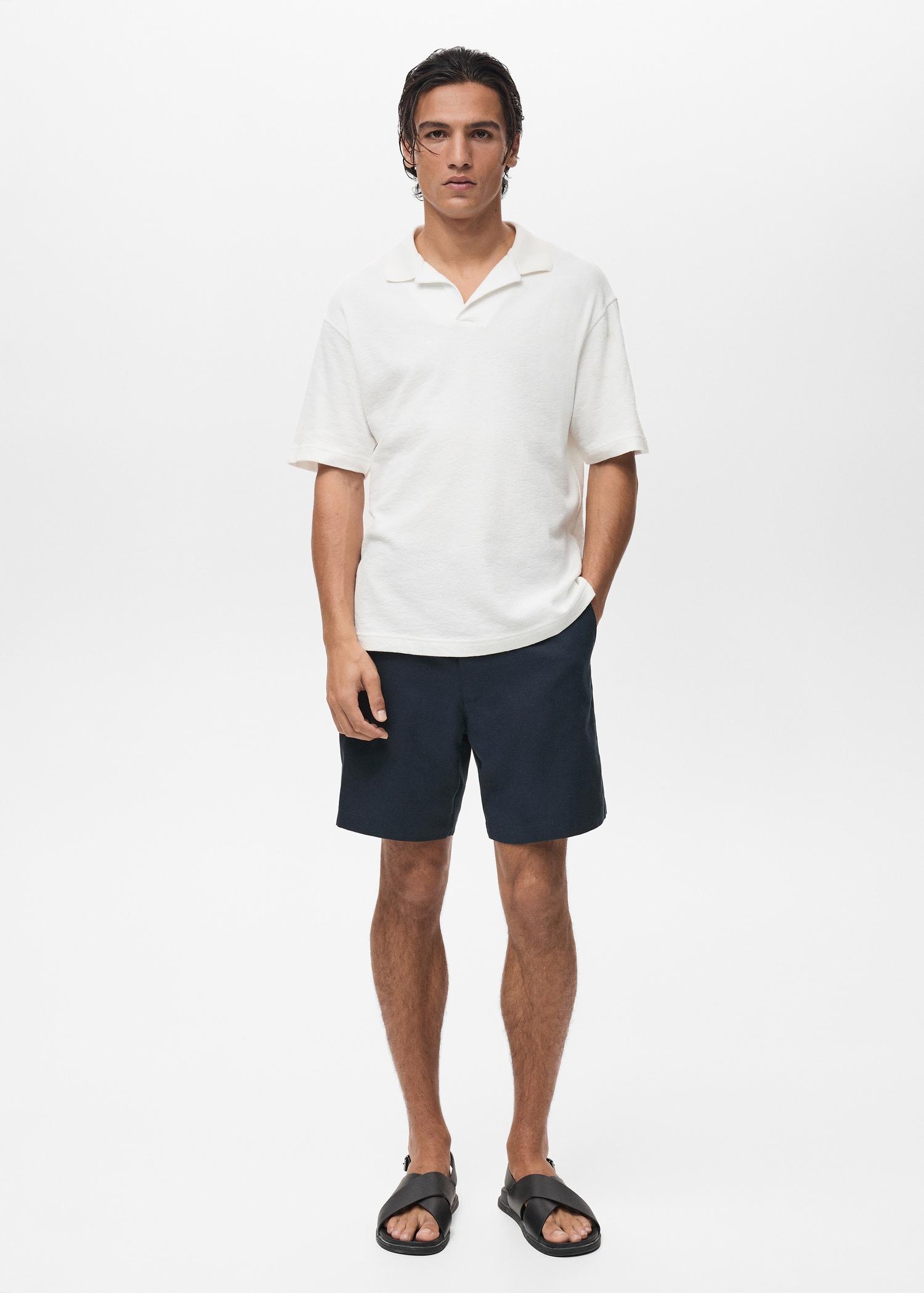 Straight fluid bermuda shorts - Men | MANGO USA Product Image