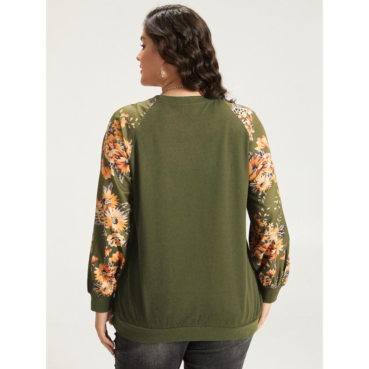 Plus Size Halloween Floral Patchwork Print Raglan Sleeve Sweatshirt Women ArmyGreen Casual Elastic cuffs Round Neck Festival-Halloween Sweatshirts BloomChic 14-16/1X Product Image