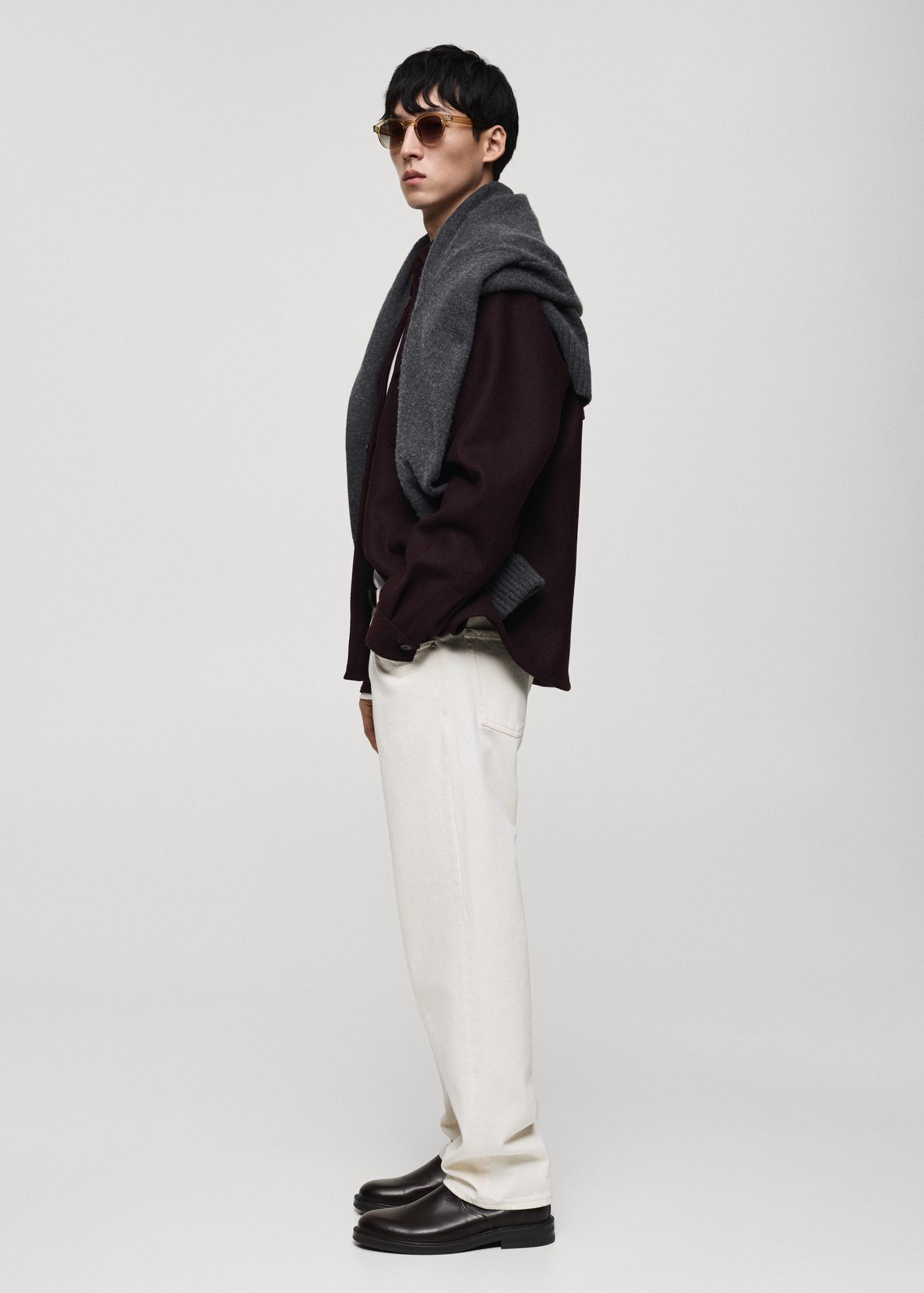 Moby straight-fit jeans - Men | MANGO USA Product Image