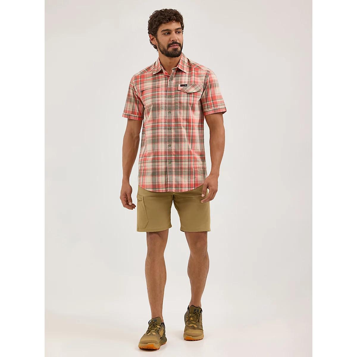 Wrangler ATG™ Men's Harbor Short in Dusty Olive Product Image