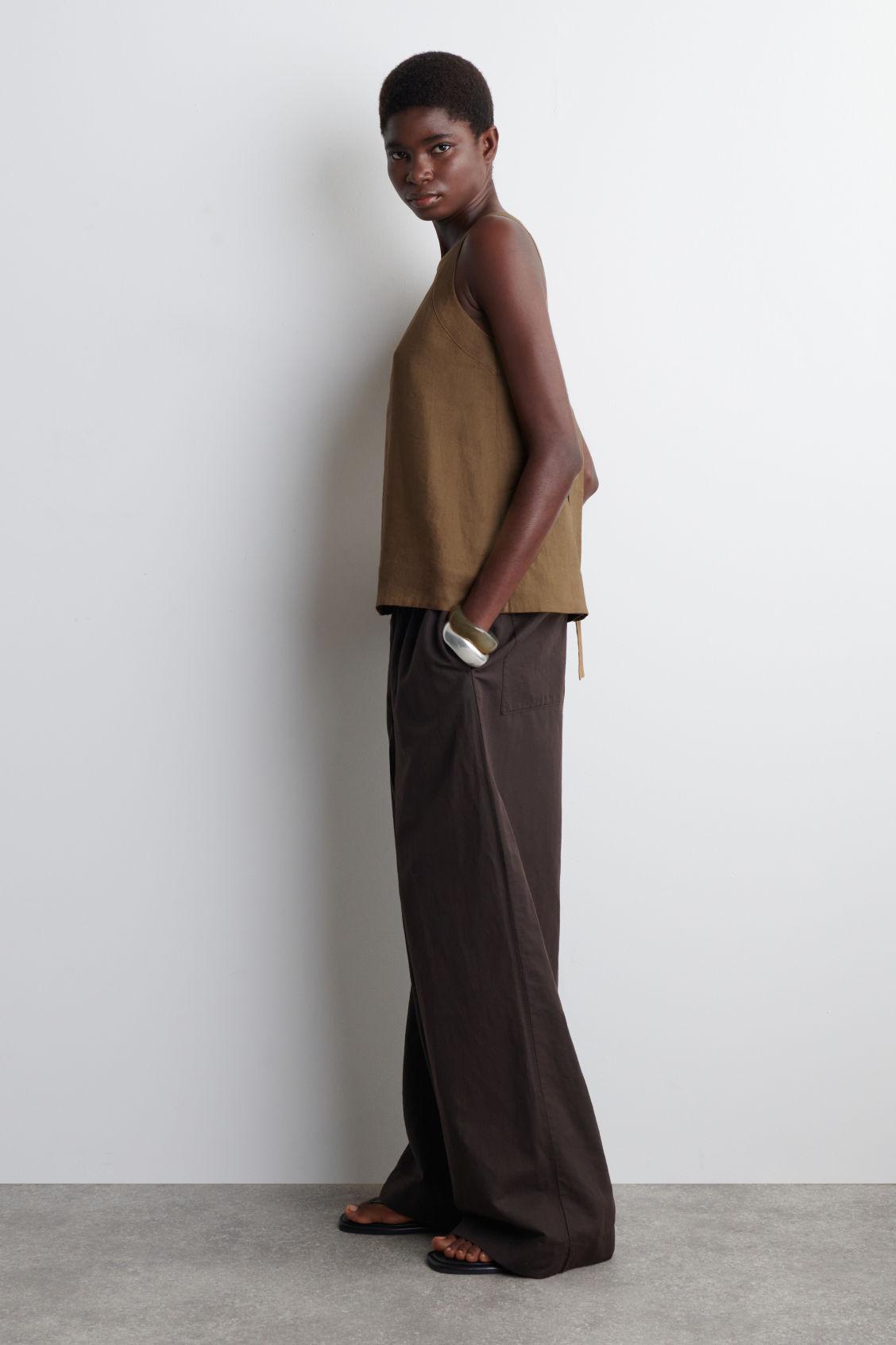 TIE-BACK LINEN TOP Product Image