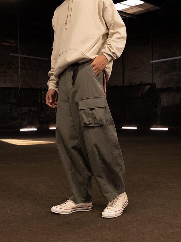 OVERSIZED TACTICAL PANT (SEASONAL) Male Product Image