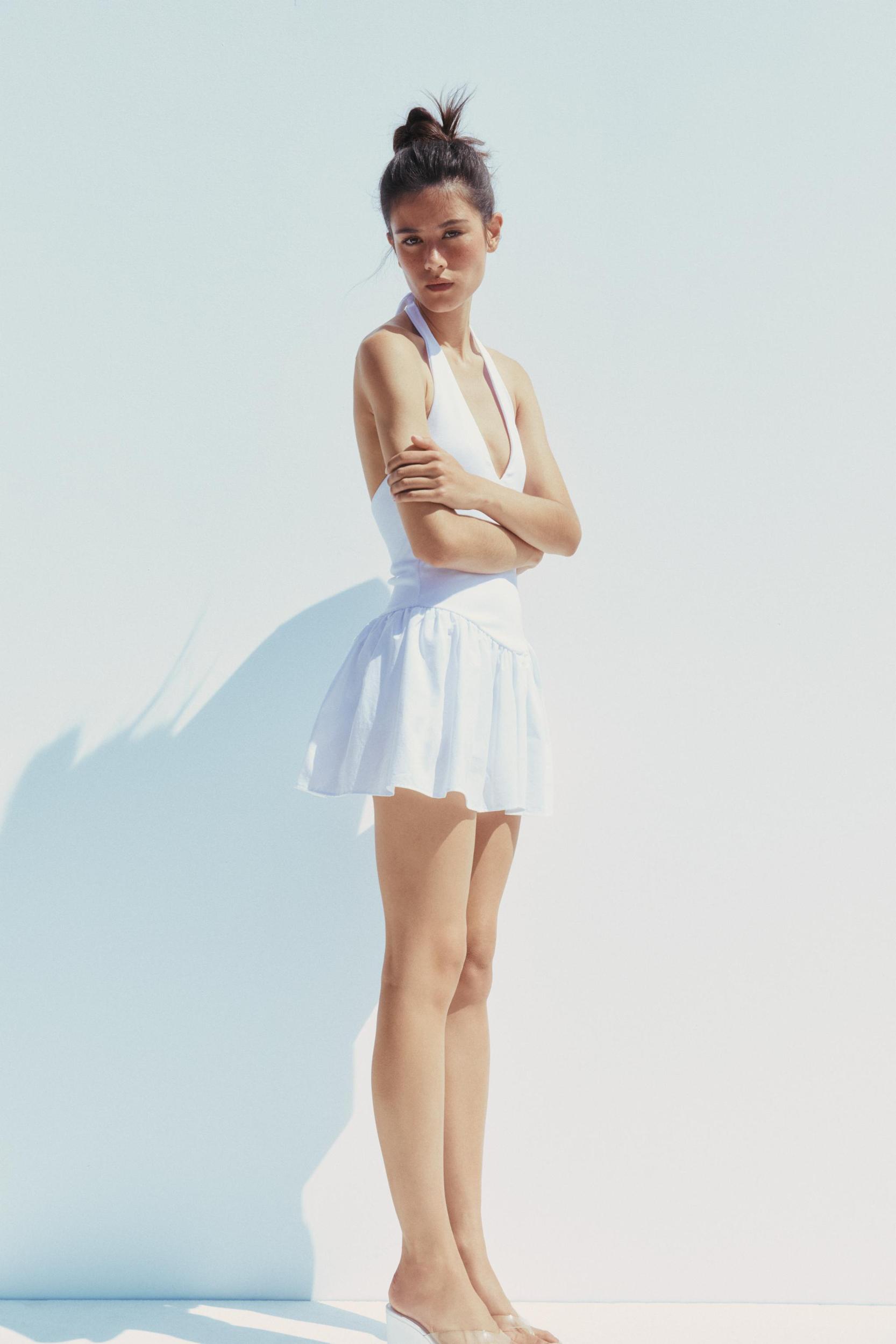 HALTER DRESS Product Image