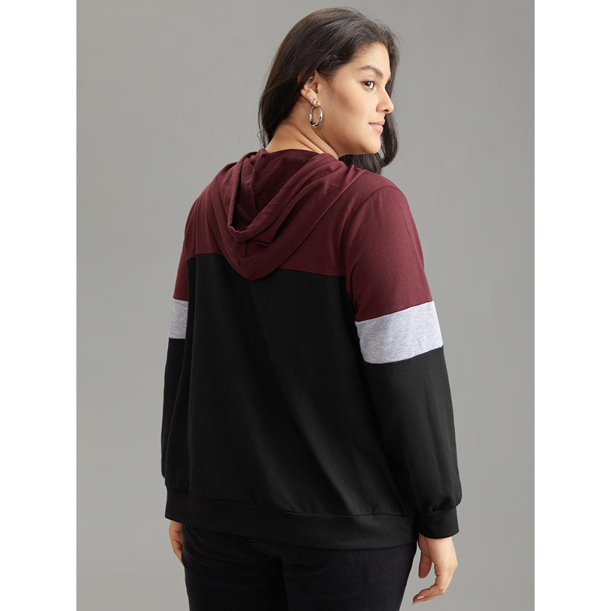 Plus Size Colorblock Contrast Hooded Kangaroo Pocket Sweatshirt Women Multicolor Casual Contrast Hooded Everyday Sweatshirts BloomChic 12/L Product Image