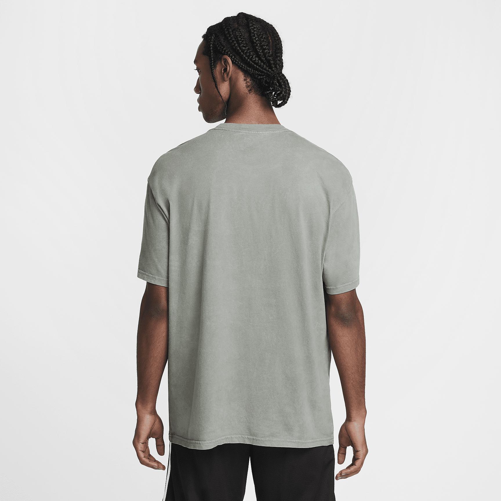 Nike Mens Max90 Basketball T-Shirt | HF6199-029 Product Image