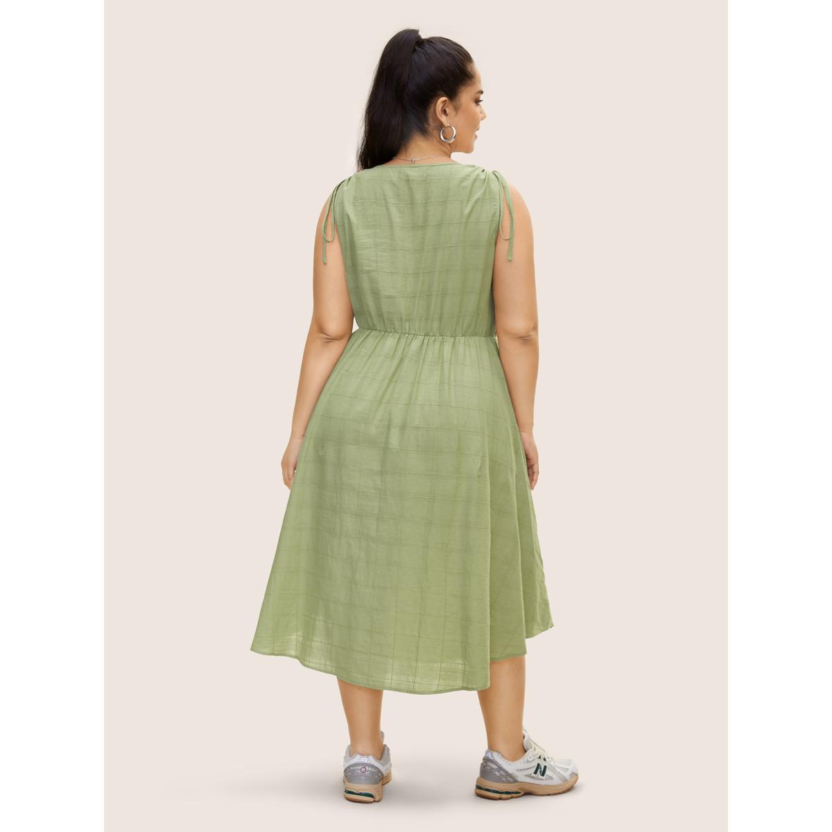 Plus Size V Neck Solid Textured Drawstring Midi Dress Palemauve Women Casual Texture V-neck Sleeveless Curvy BloomChic 22-24/3X Product Image