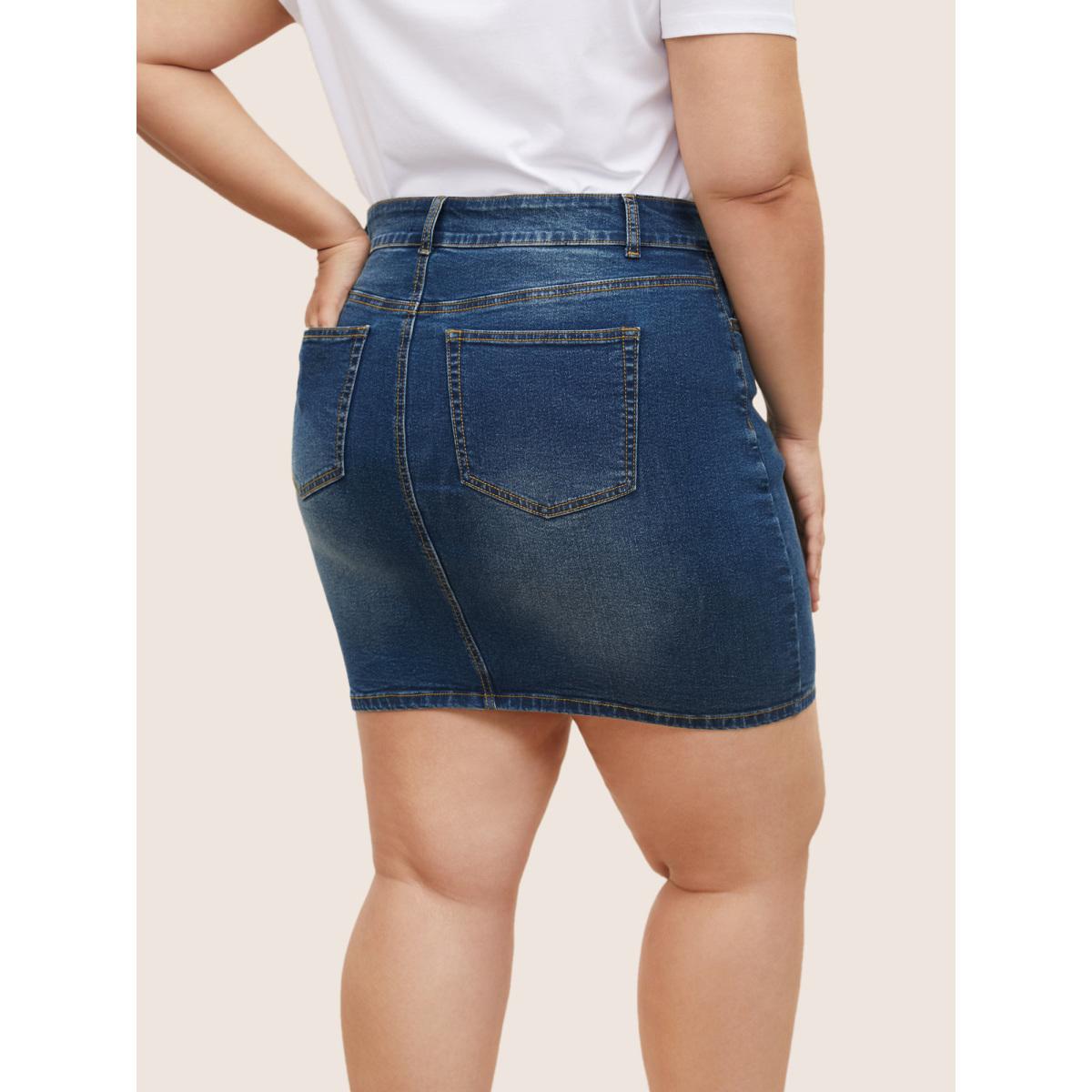 Plus Size Vintage Dark Wash Button Up Bodycon Denim Skirt Women Blue Everyday Non High stretch Dark Wash 14/1X Slanted pocket Elegant Denim Skirts BloomChic Product Image