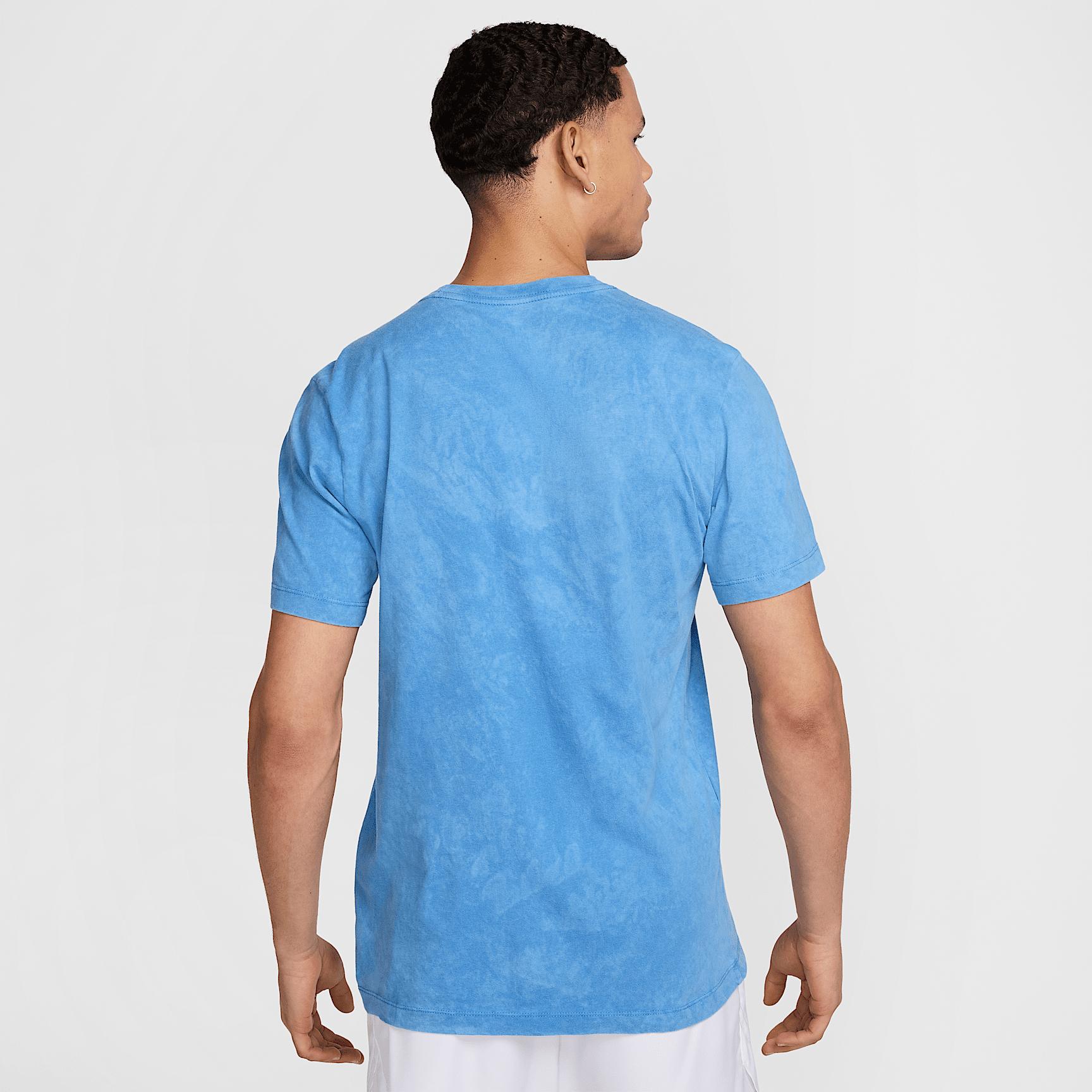 NikeCourt Men's Tennis T-Shirt Product Image