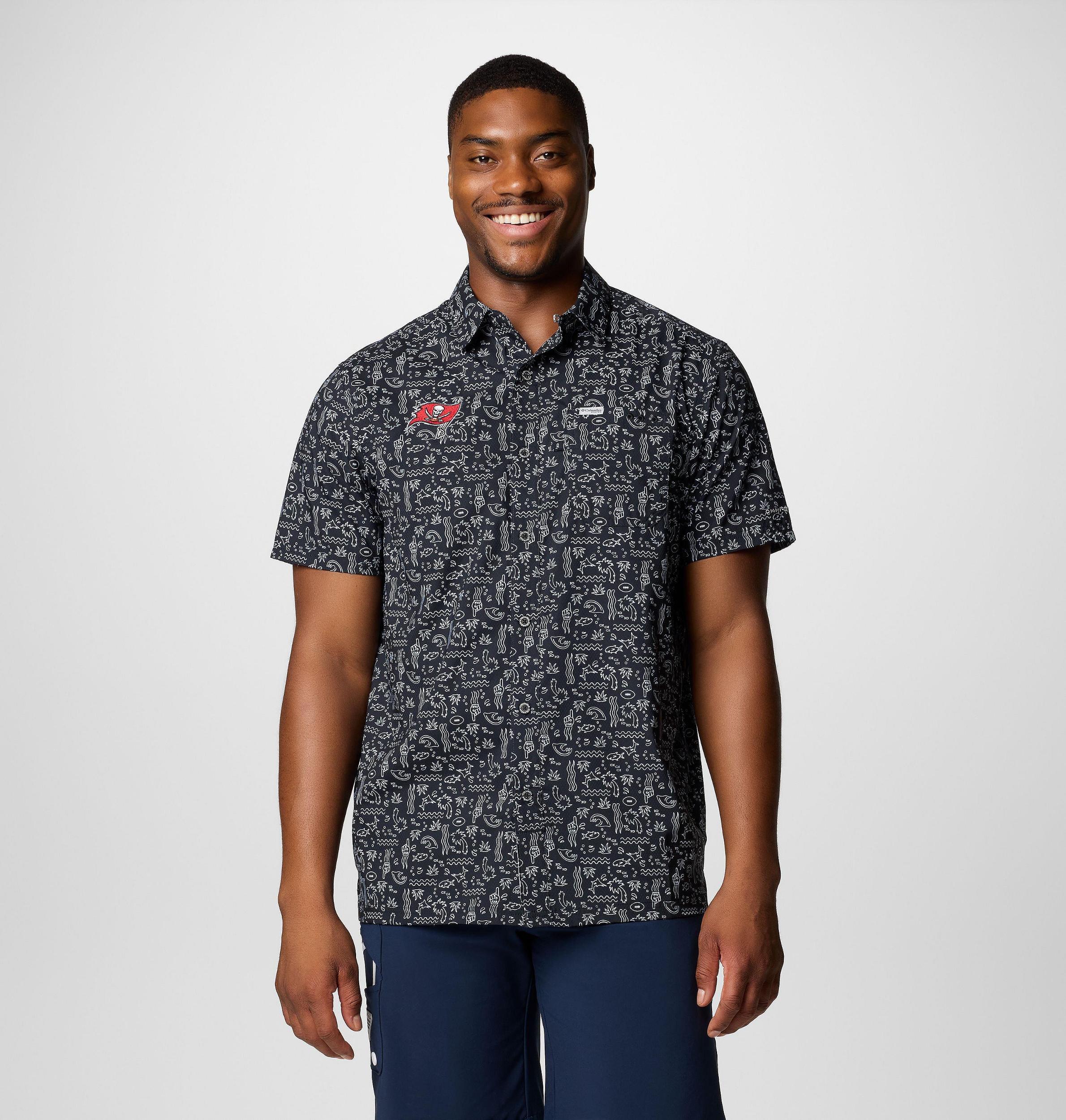Columbia Mens PFG Super Slack Tide Short Sleeve Shirt - Tampa Bay Buccaneers- Product Image