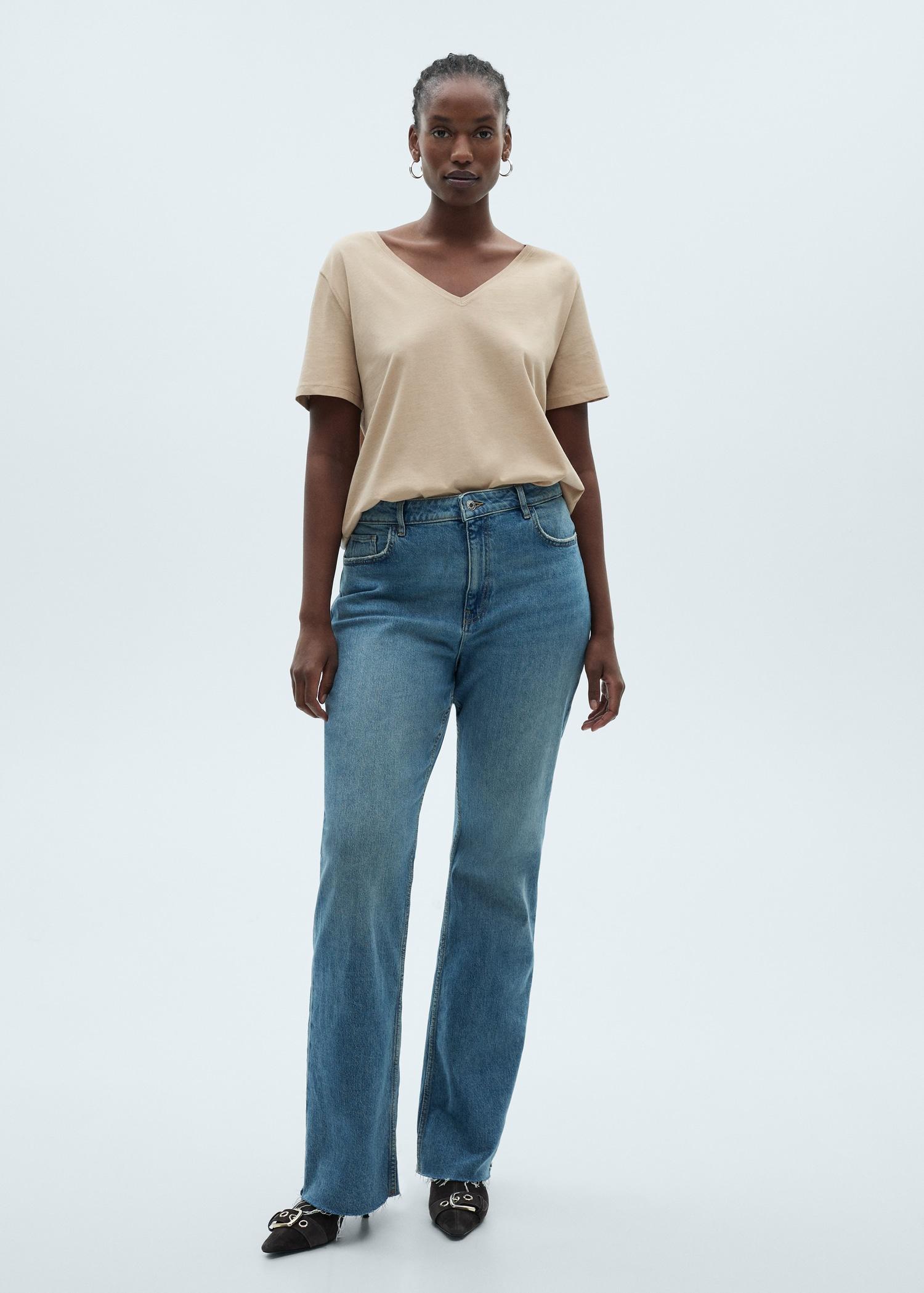 V-neck cotton T-shirt - Women | MANGO USA Product Image