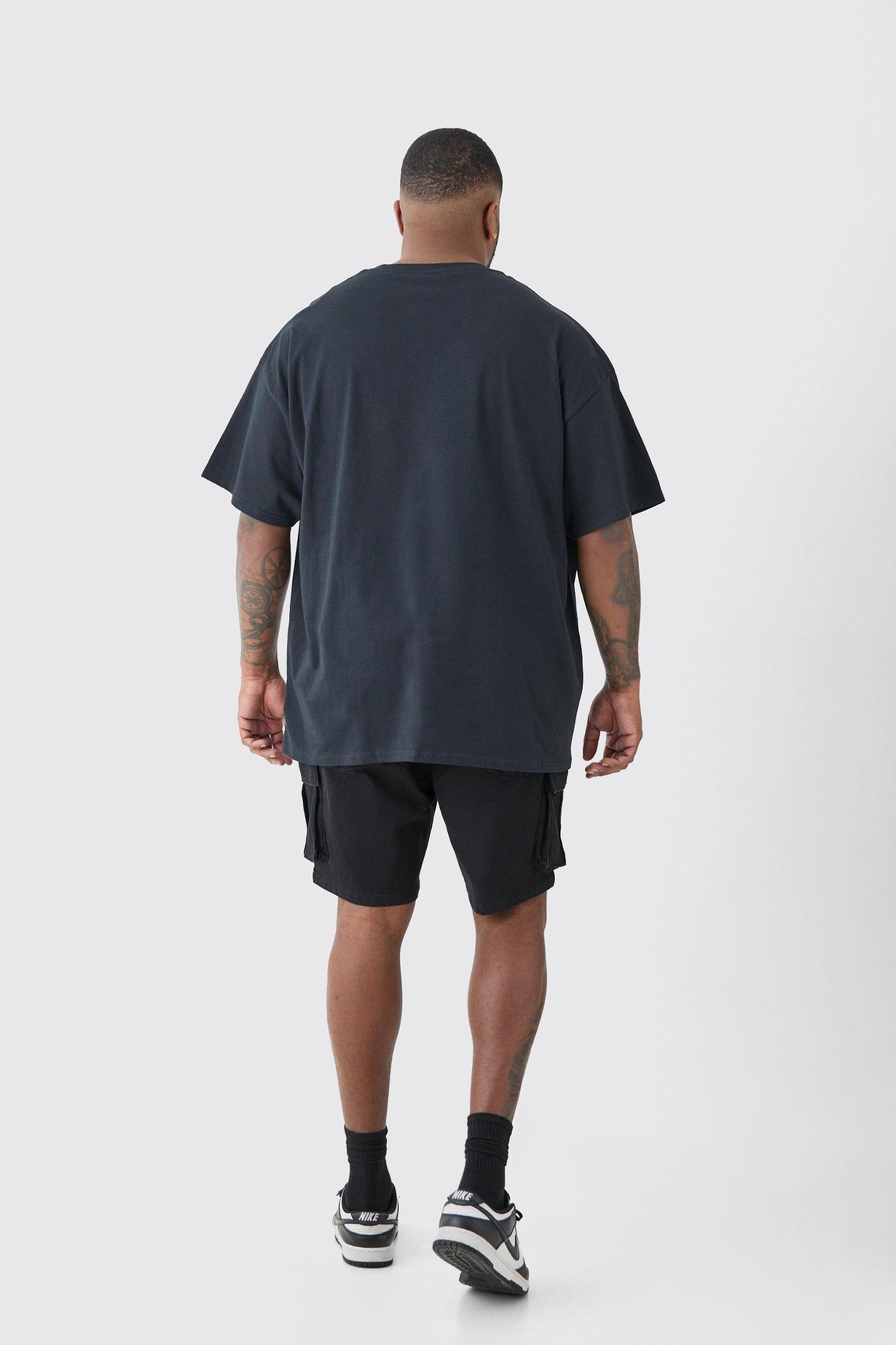 Plus Oversized Nirvana Utero License T-shirt In Black | boohooMAN USA Product Image