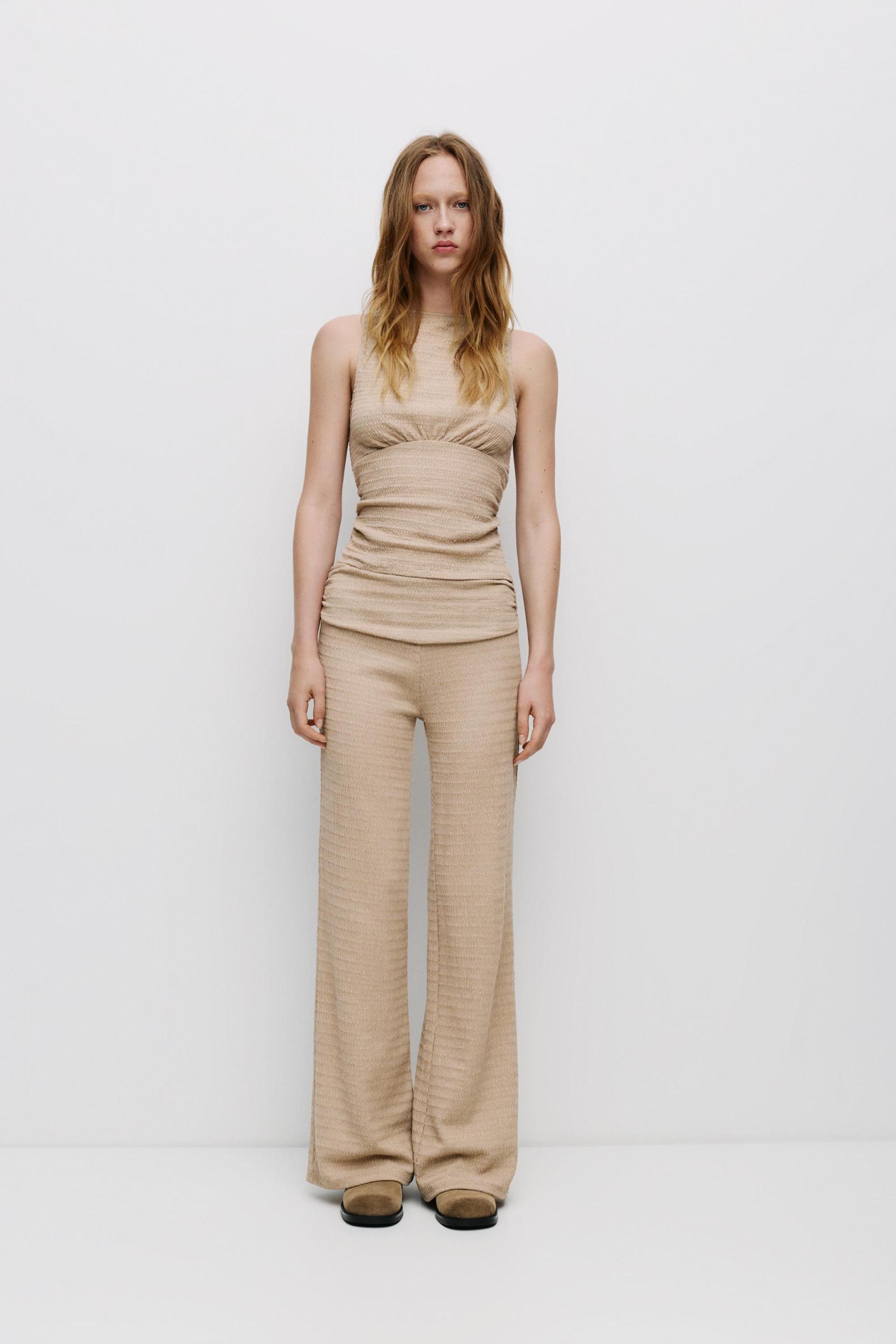Flared crepe pants Product Image