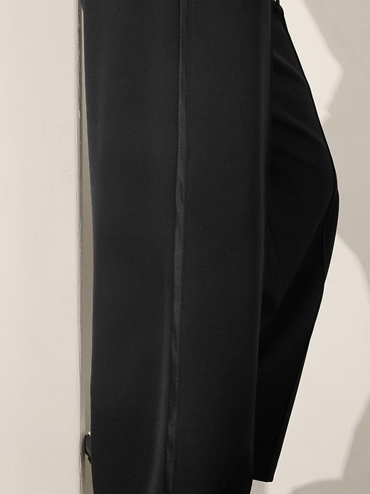 Endeavor High Rise Relaxed Pant Product Image