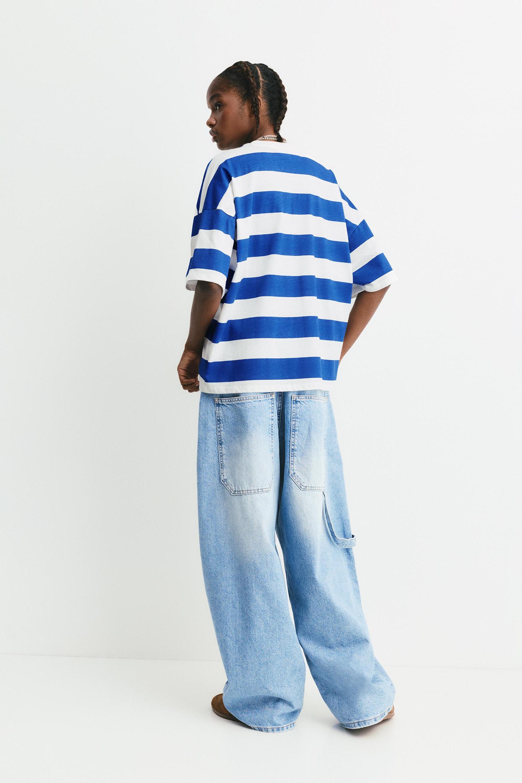 Striped T-shirt with slogan Product Image