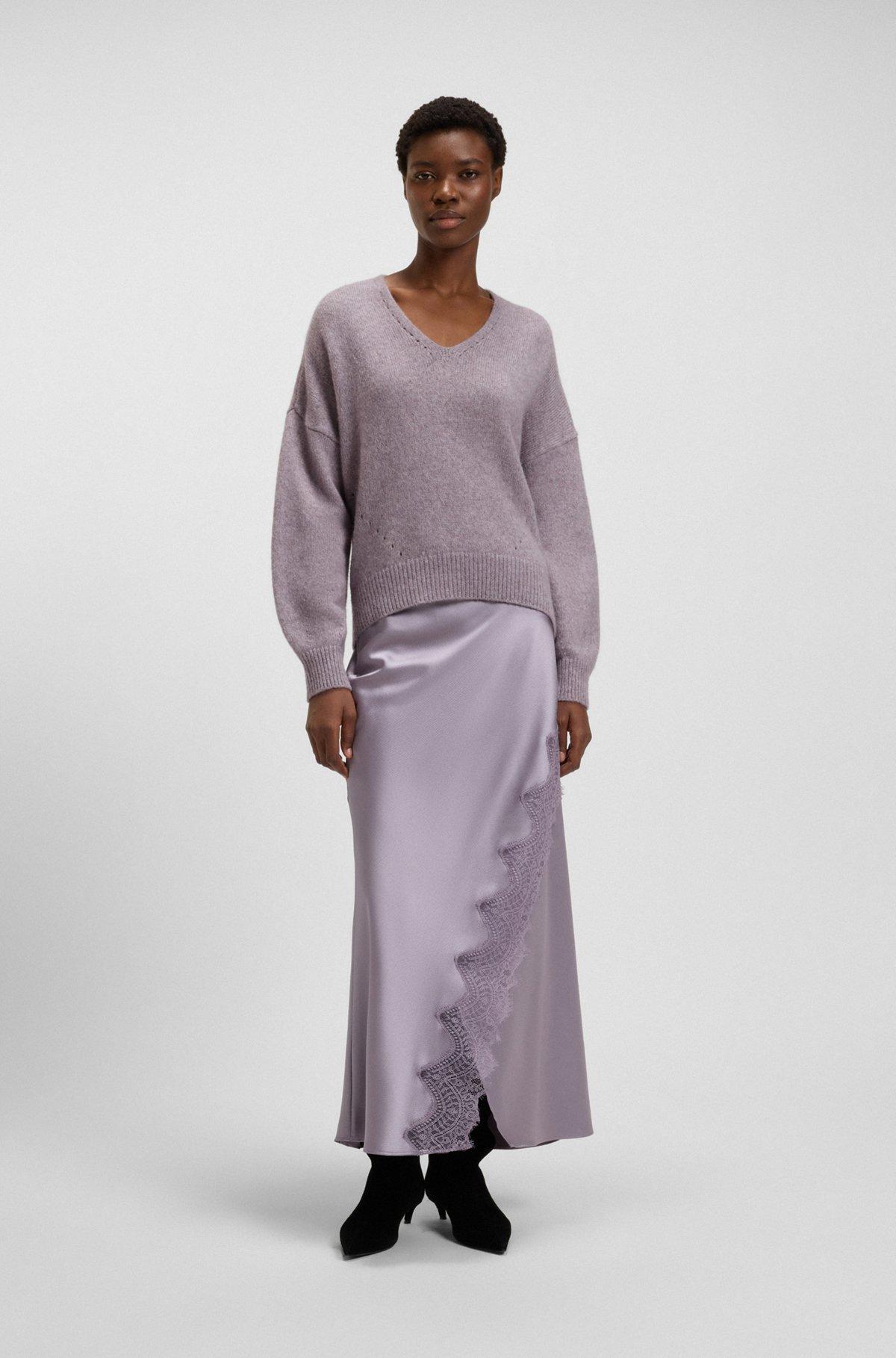 V-neck sweater in Italian yarn Product Image