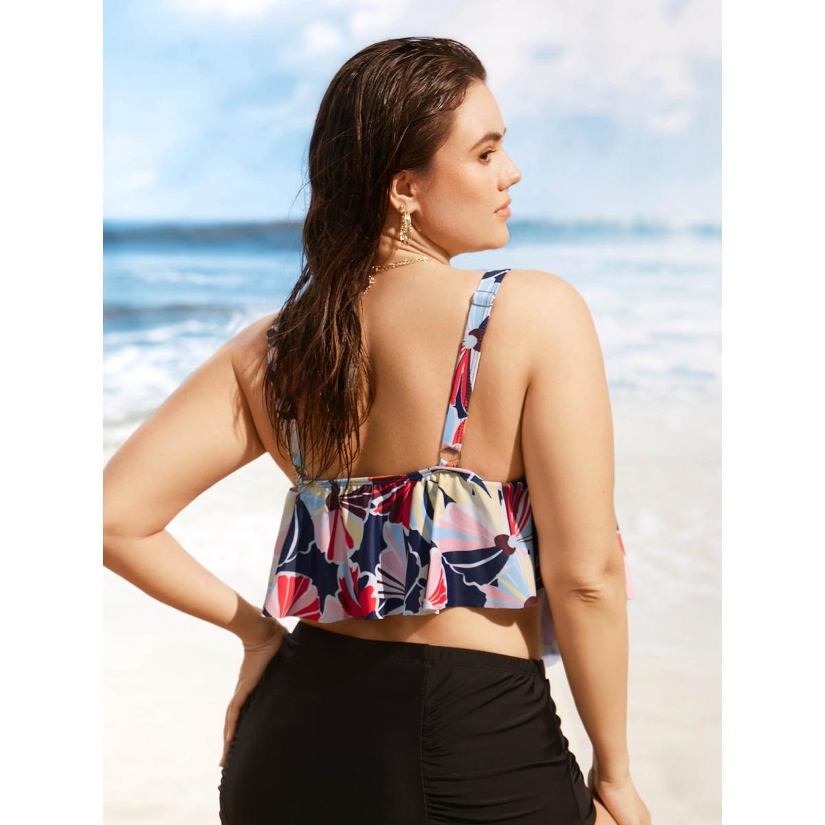Plus Size U Neck Contrast Floral Tiered Ruffles Swim Top Women's Swimwear Indigo Beach Gathered High stretch Bodycon U-neck Curve Swim Tops BloomChic 30/6X Product Image