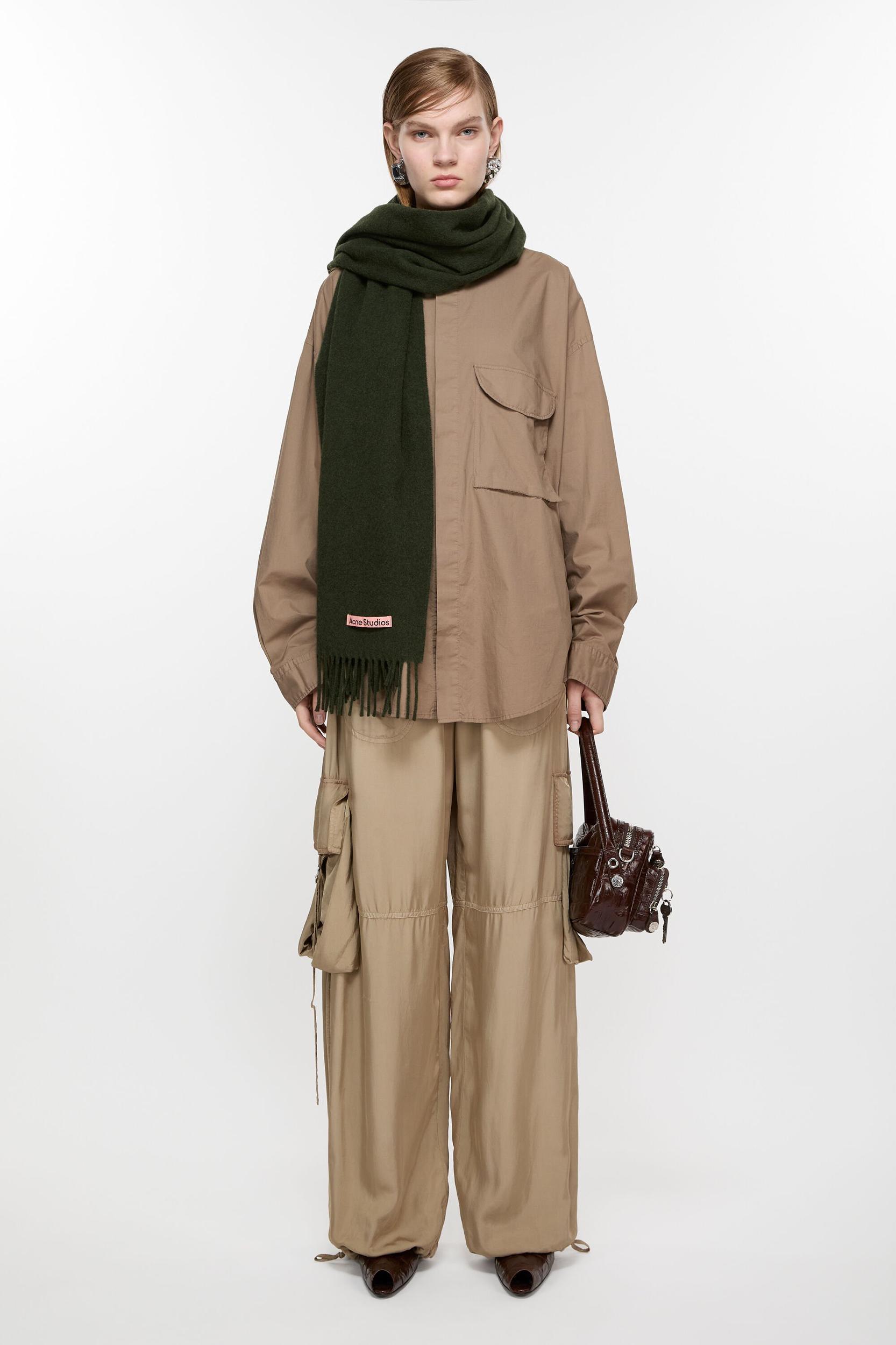 Fringe wool scarf – Narrow Product Image