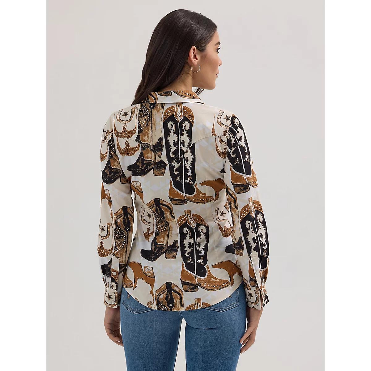 Women's Saddle Up Slim Western Snap Shirt | Women's TOPS | Wrangler® Product Image