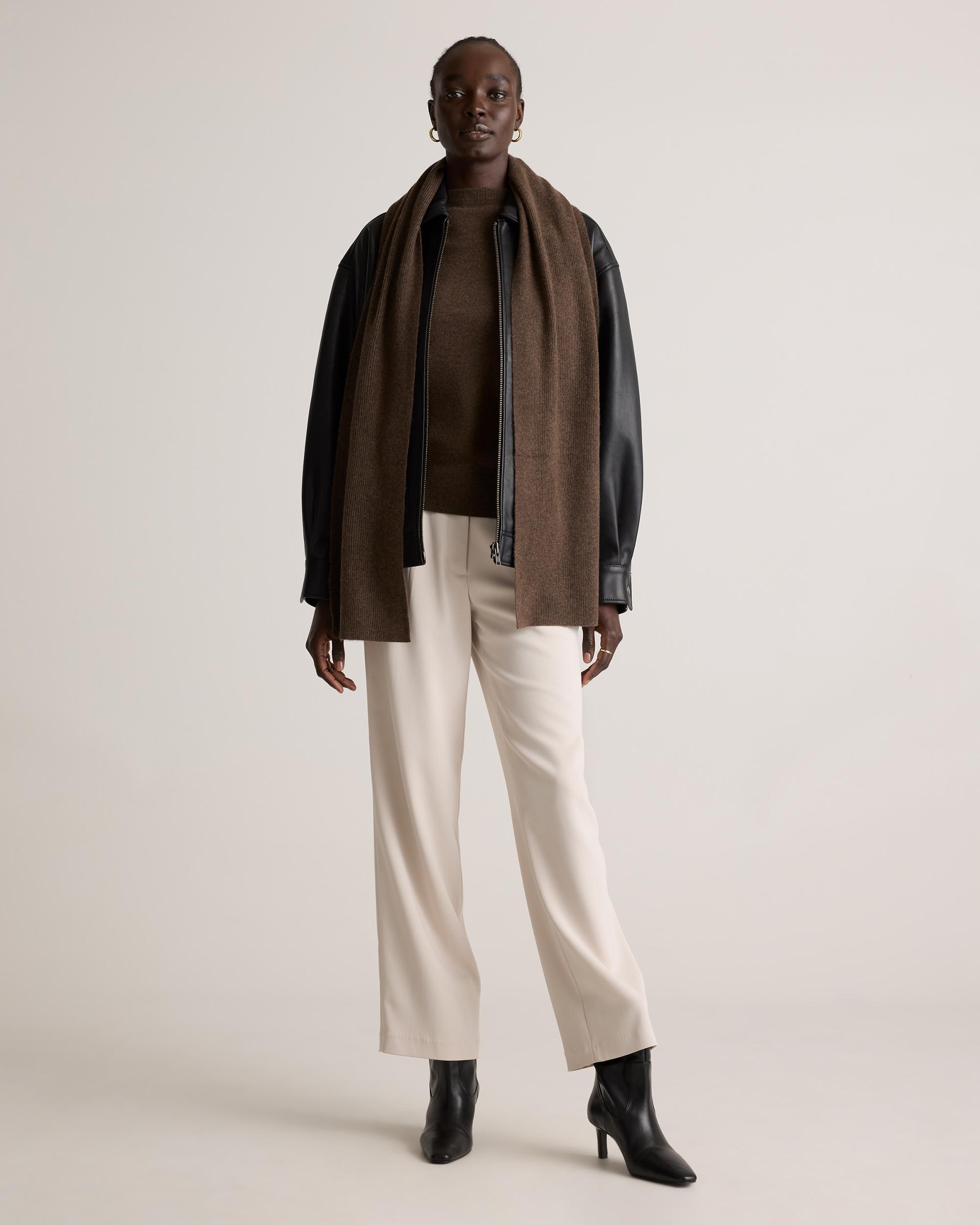 Quince | Women's Mongolian Cashmere Scarf Product Image