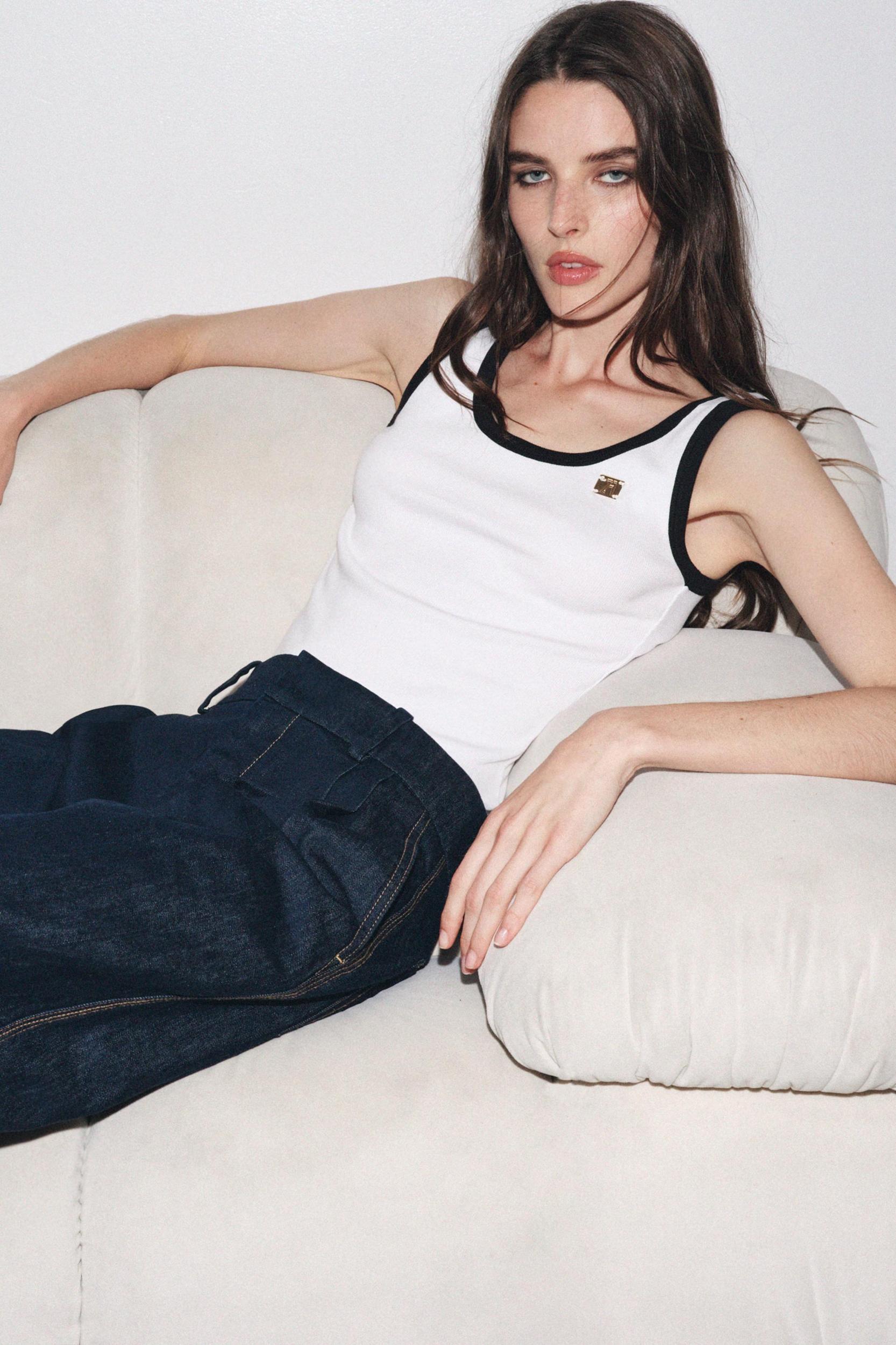 ZARA BROOCH TRIM TOP Product Image