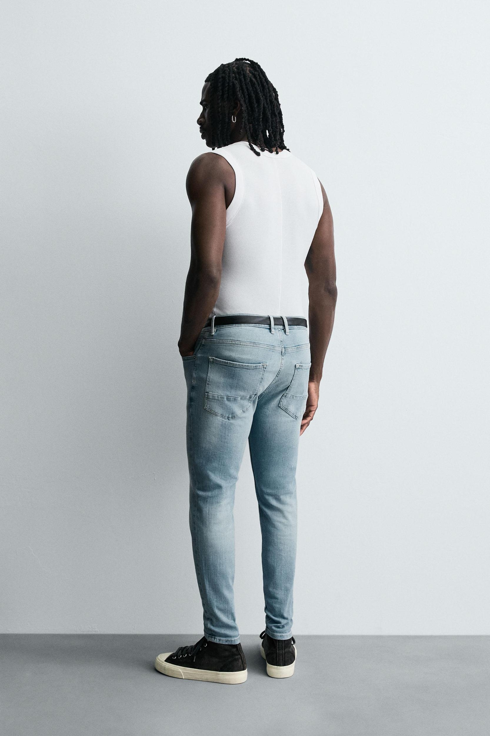 SKINNY CROPPED FIT JEANS Product Image