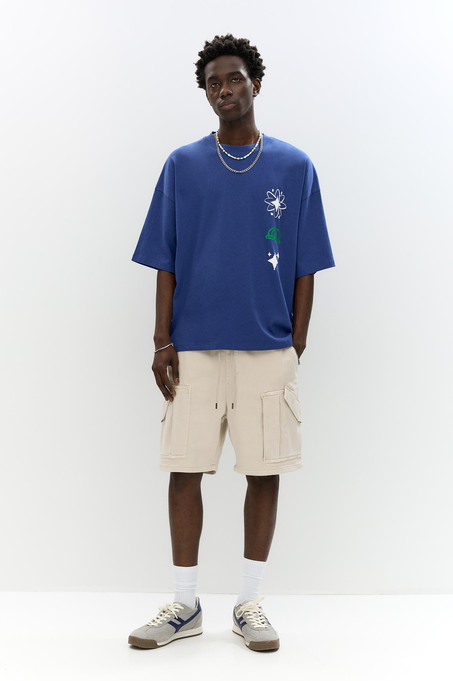 Comfort cargo Bermuda shorts Product Image