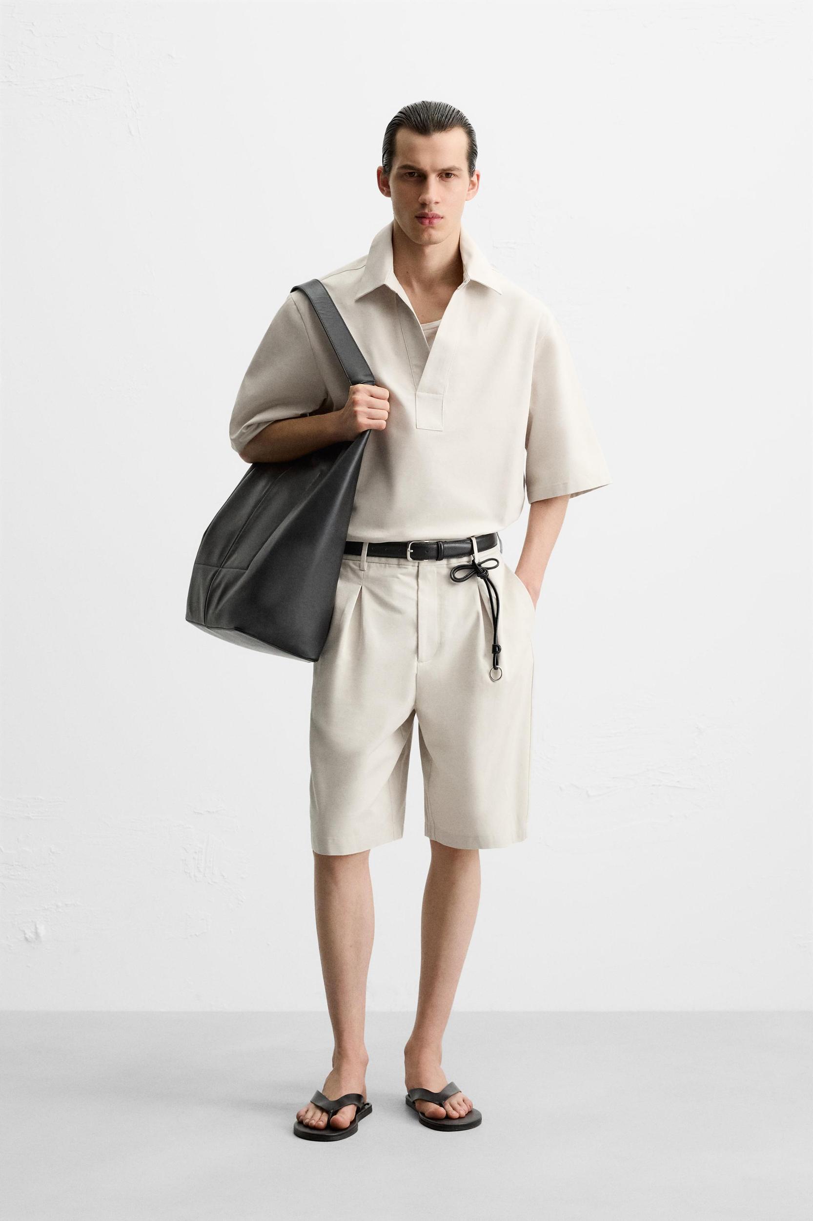 PLEATED COTTON LINEN SHORTS Product Image