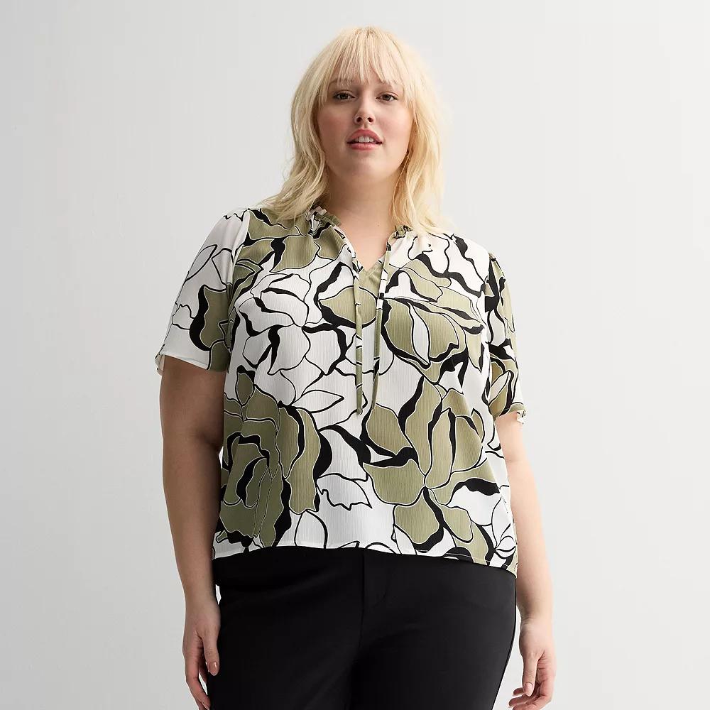 Plus Size Nine West Short Sleeve Front Tie Top, Women's, Size: 2XL, Green Crystal Bloom Product Image