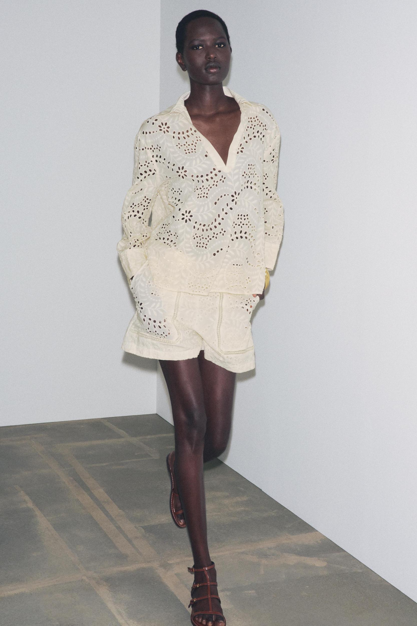 ZW COLLECTION PERFORATED EMBROIDERY SHIRT Product Image