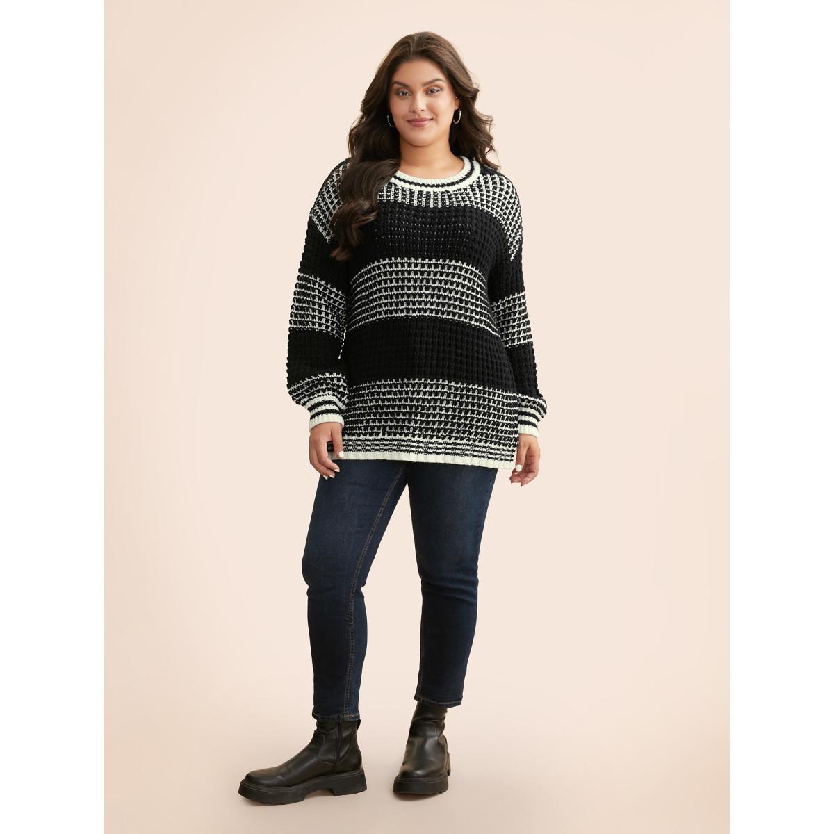 Plus Size Contrast Textured Drop Shoulder Sleeve Pullover Black Women Casual Loose Long Sleeve Round Neck Everyday Pullovers BloomChic 12/L Product Image