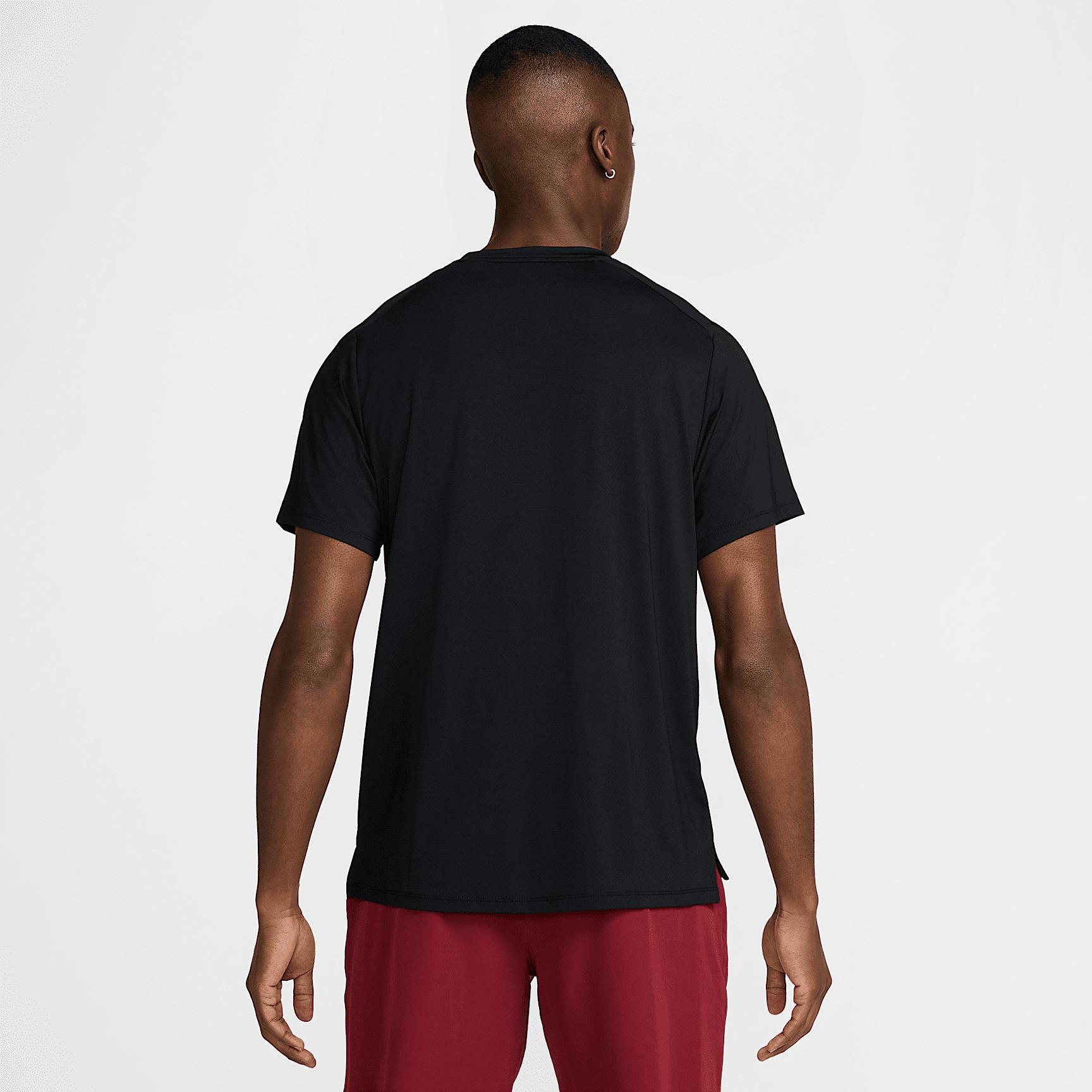 Nike Men's Court Advantage Dri-FIT Tennis Top Product Image
