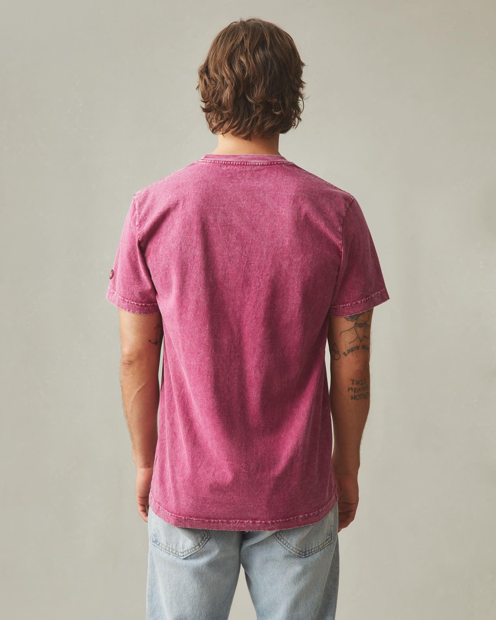 Men's Vintage Crew Tee - Mineral Wash Raspberry Product Image
