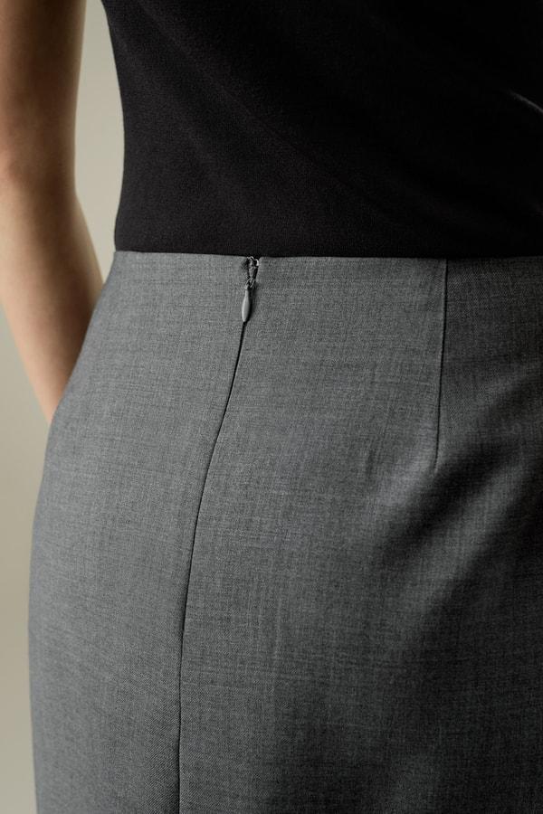 LILYSILK Wool Pencil Skirt - Female - Black Wool Silk - Effortless Femininity Straight Design Skirt 4 Product Image